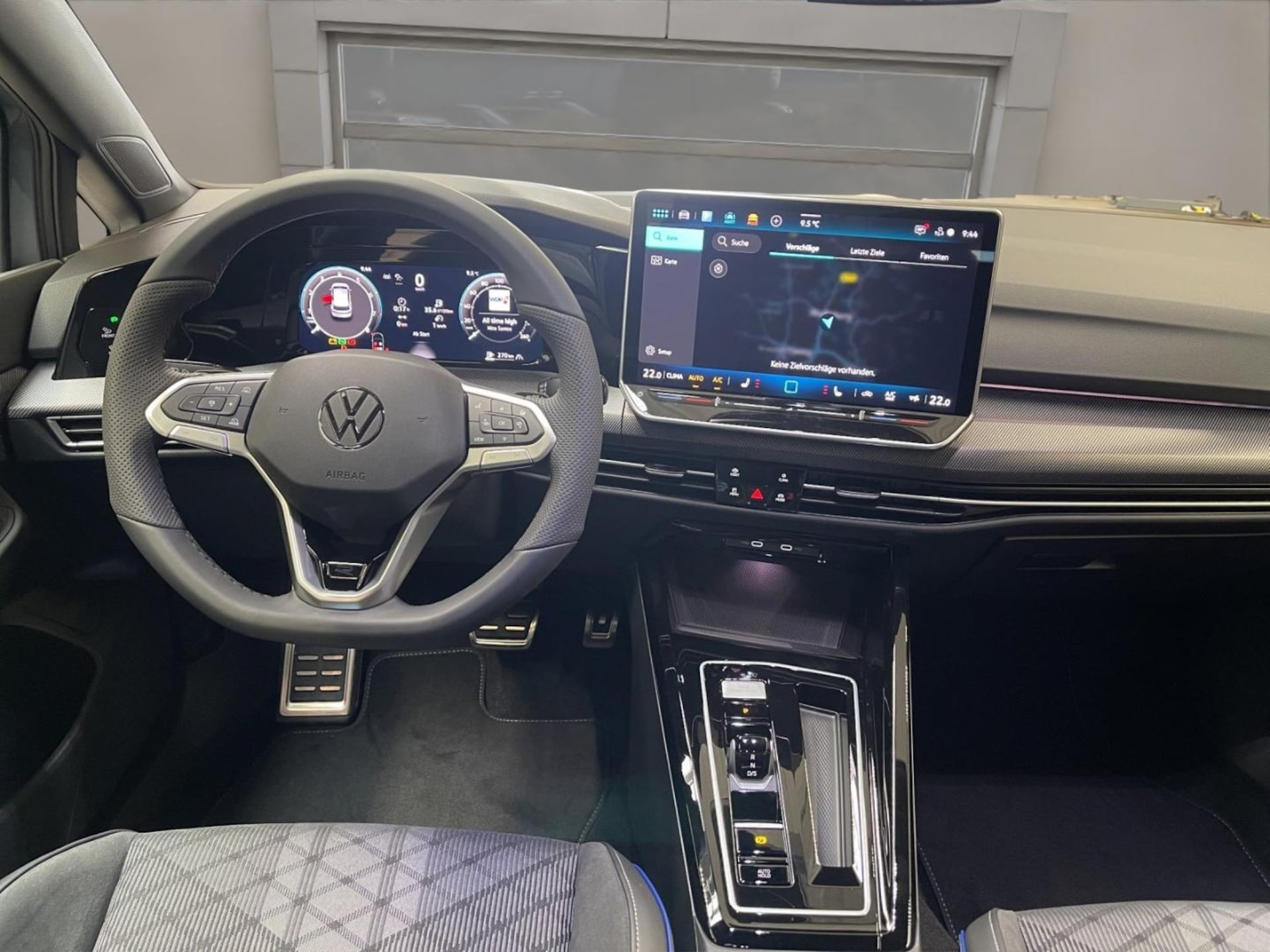 Volkswagen Golf R-Line