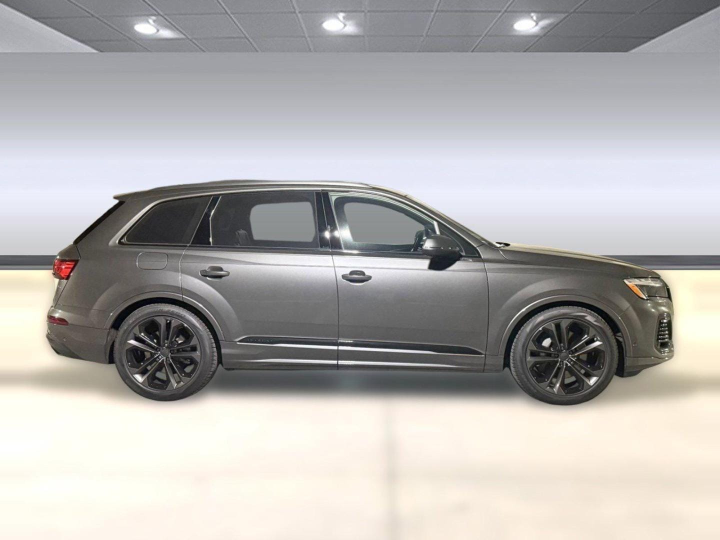 2026 Audi Q7 Premium Plus - Photo 8