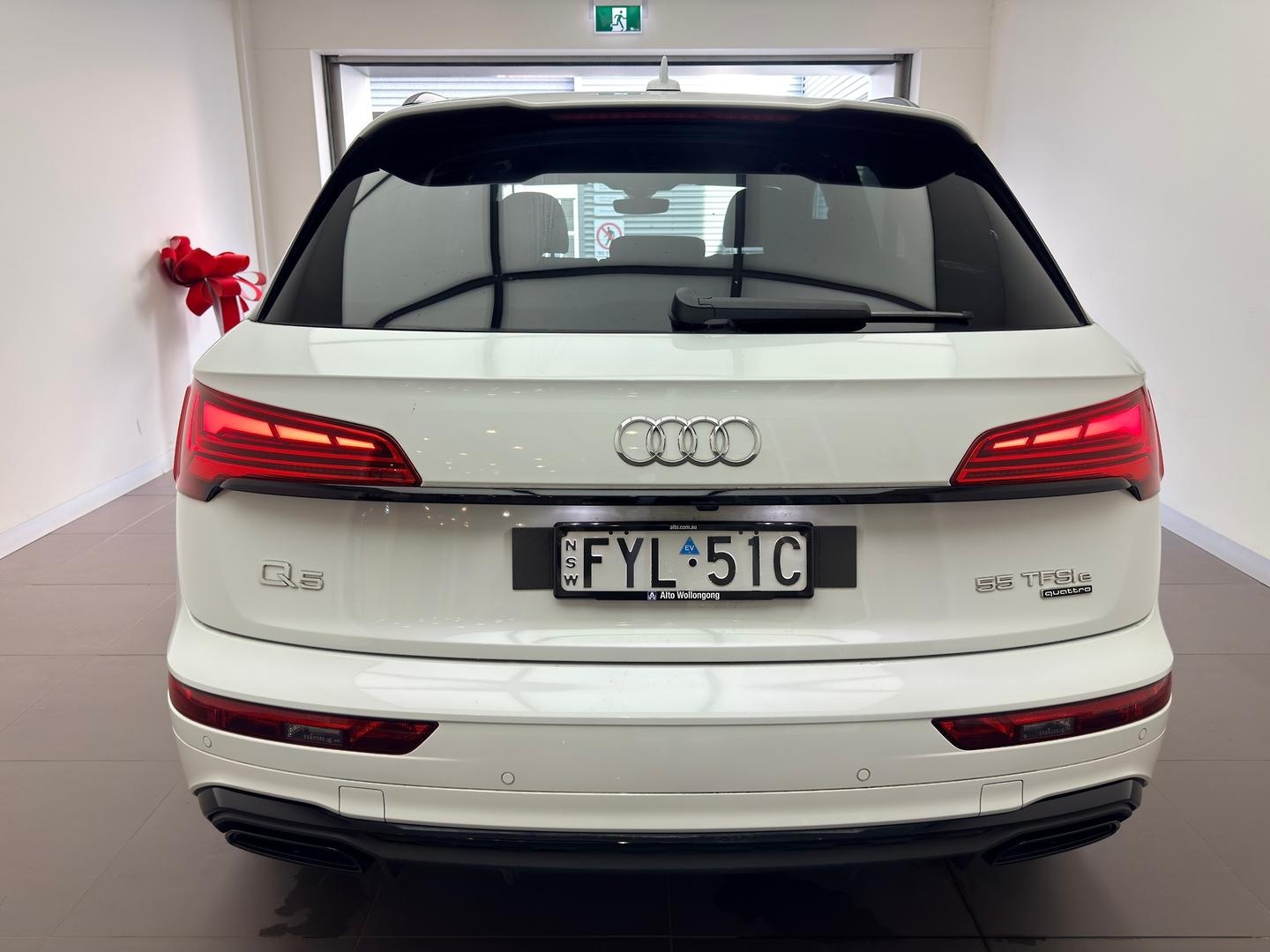 Image about Audi Q5 TFSI e S line 55 TFSI e quattro S tronic