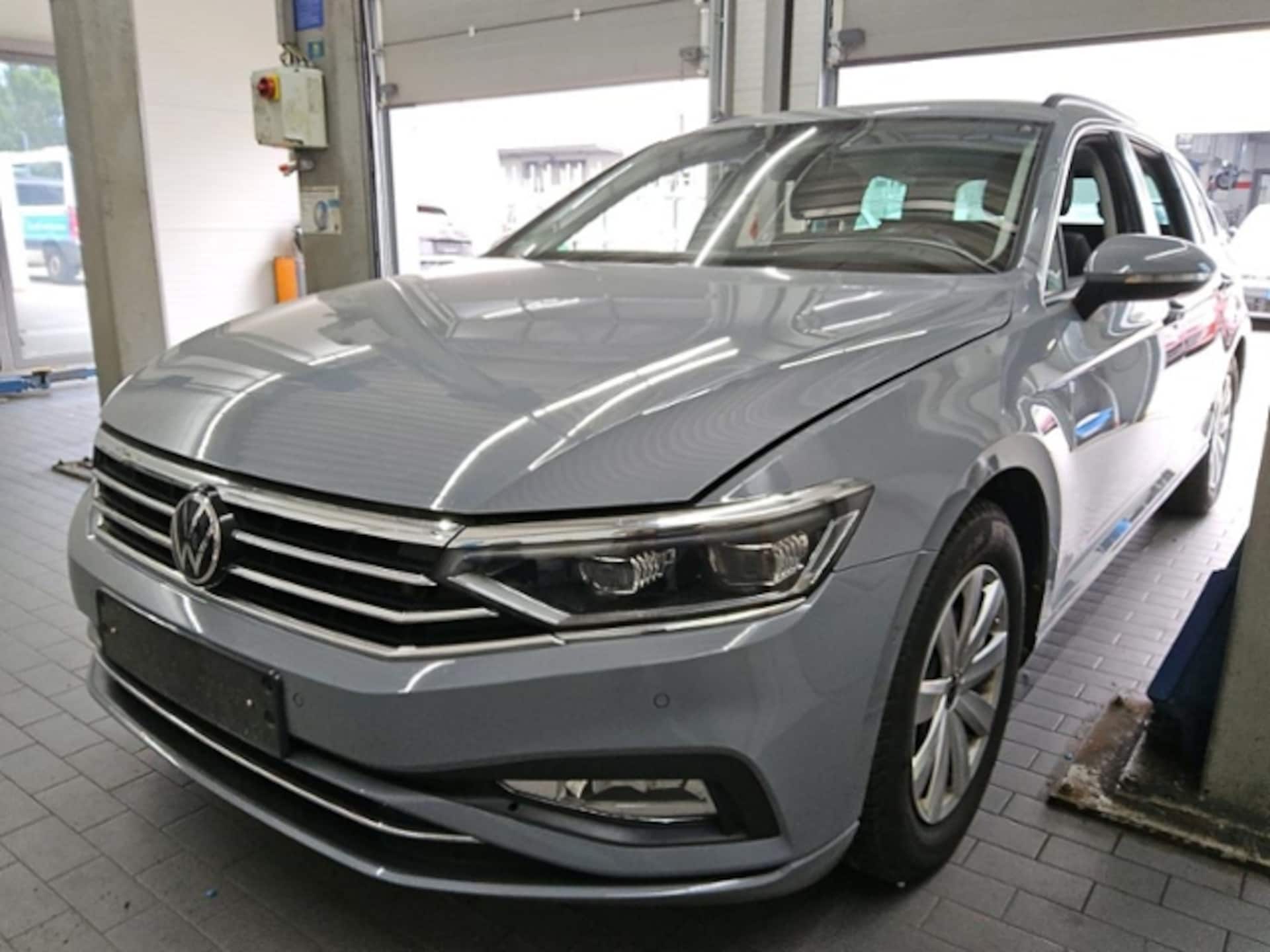 Volkswagen Passat Variant Business
