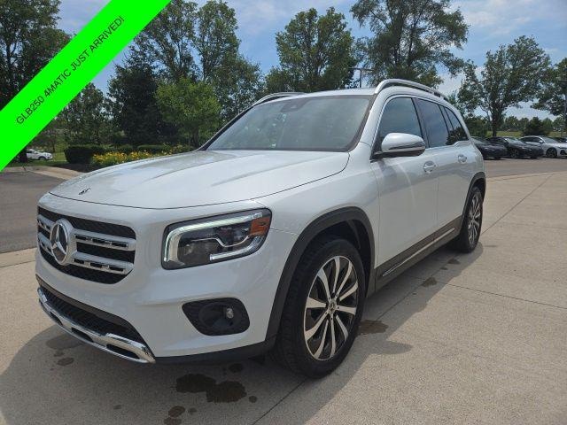 2022 Mercedes-Benz GLB 250