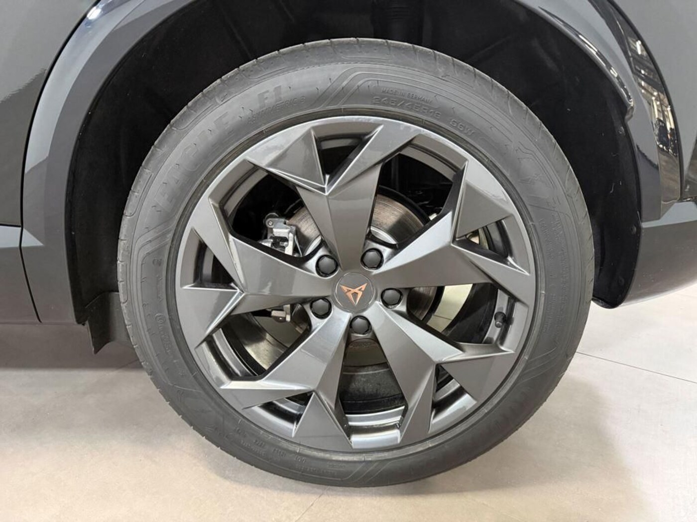 CUPRA Formentor 1.5 TSI e-Hybrid DSG 150 kW (204 CV) — photo 8