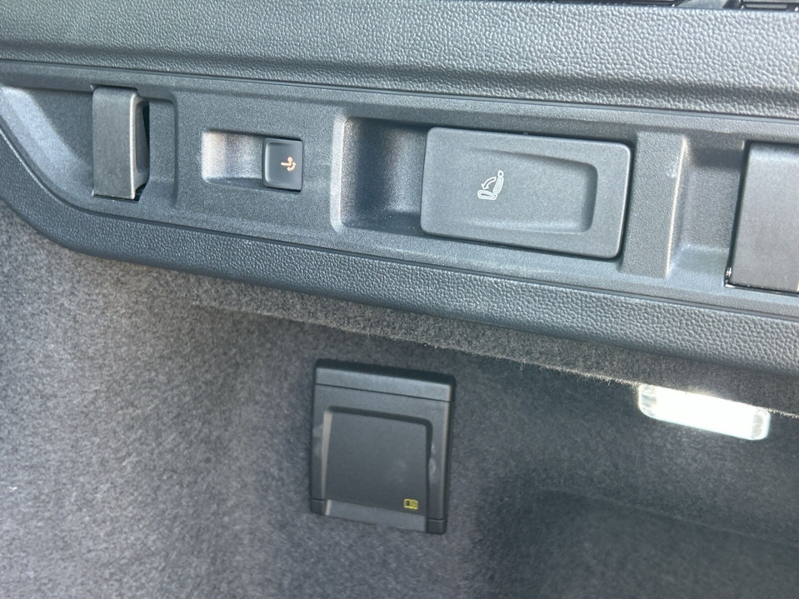 Volkswagen Passat – Bild 15