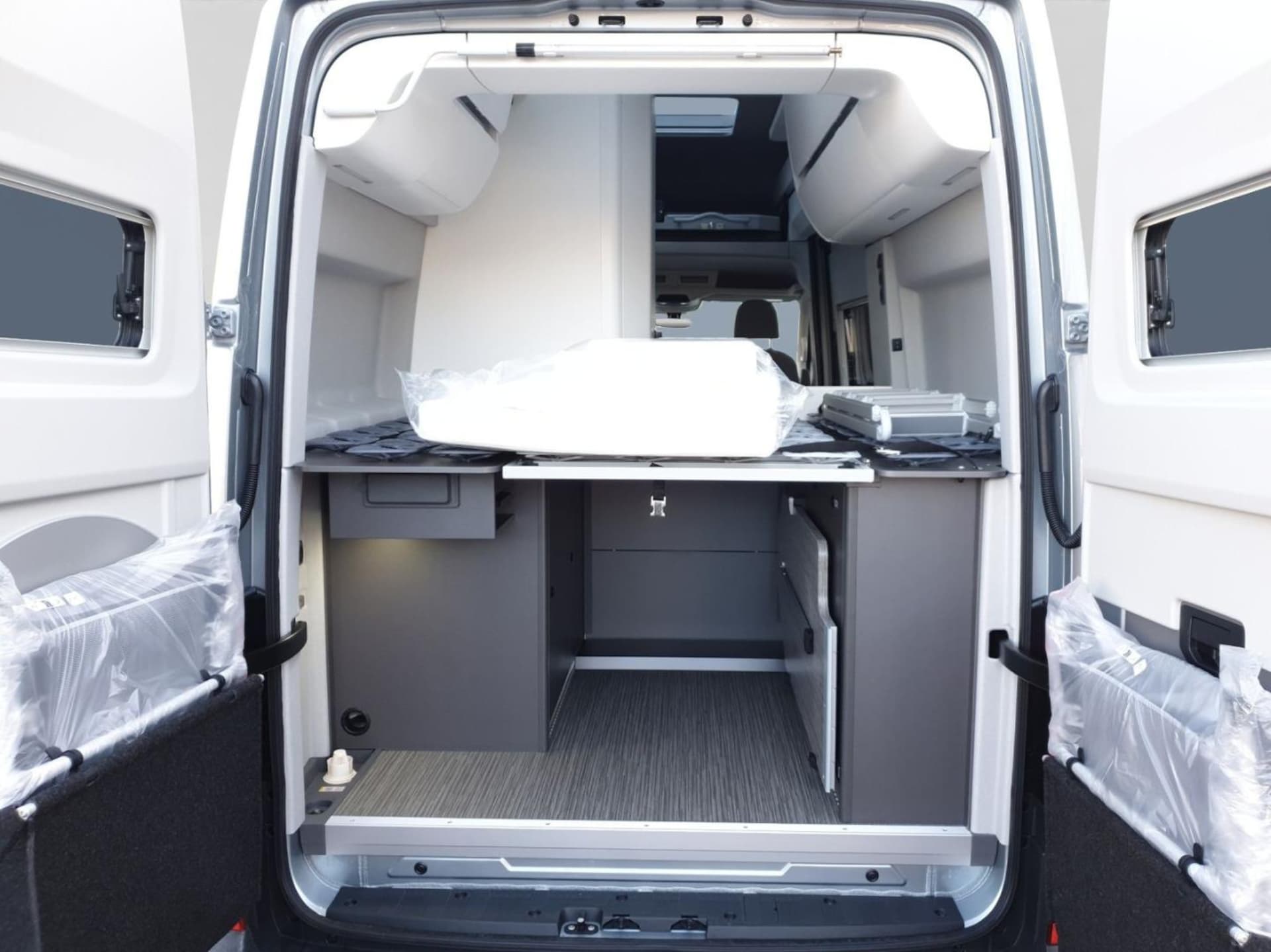 Volkswagen Grand California 600