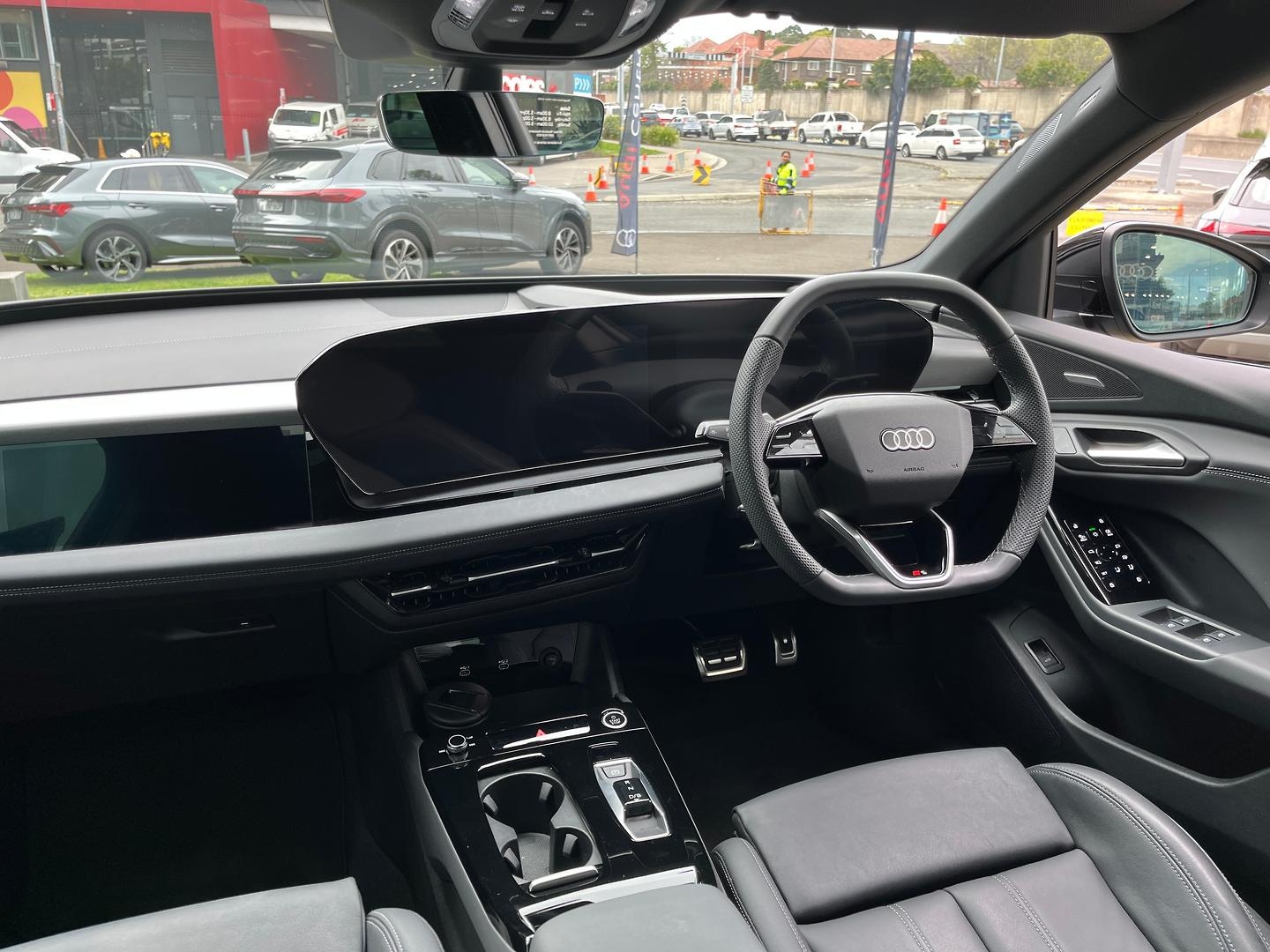 Image about Audi Q6 Sportback e-tron e-tron quattro