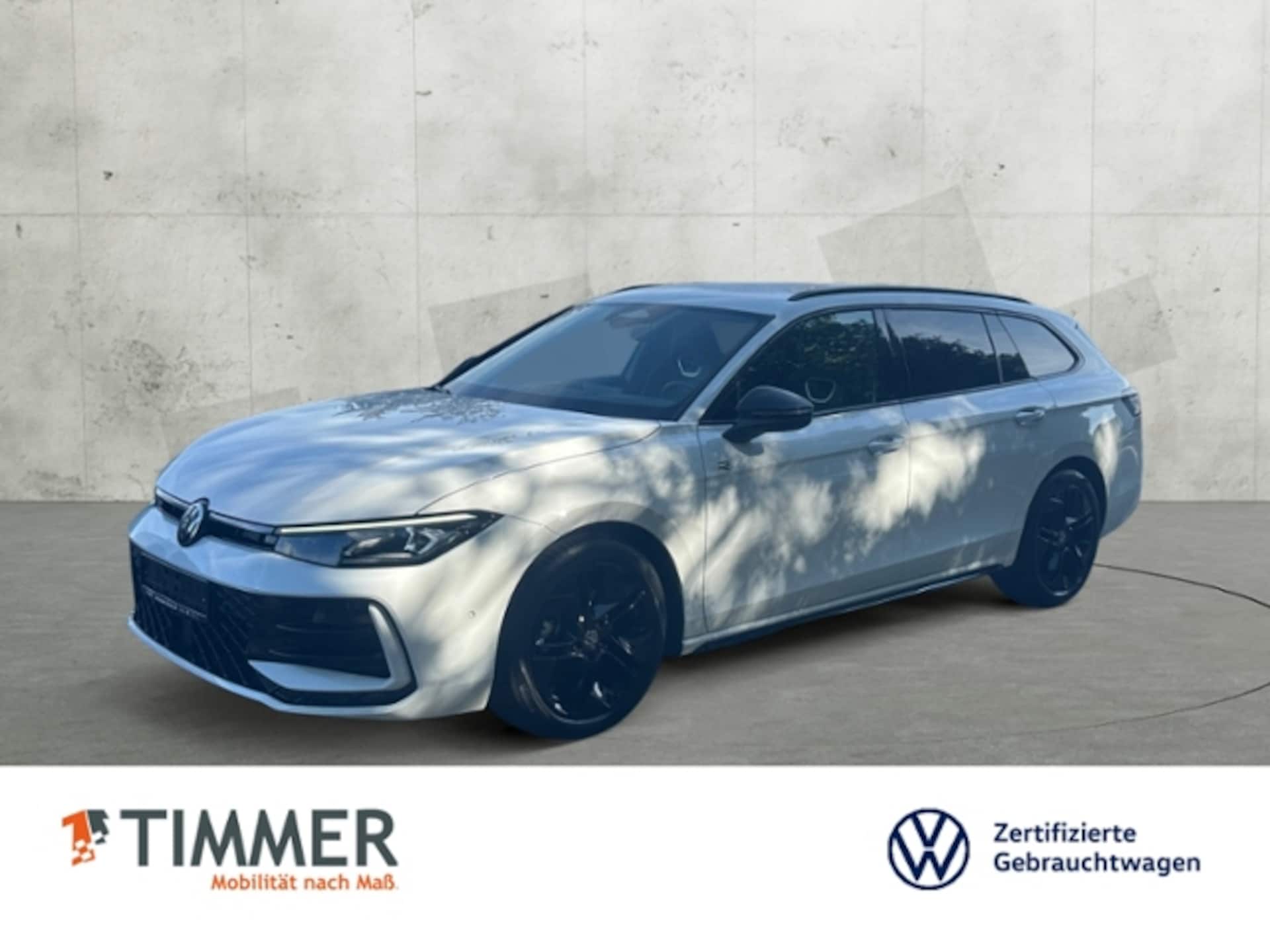 Volkswagen Passat — Volkswagen Passat Variant 2.0 TDI DSG BLACK +AHK +360° +IQ.LIGHT +ACC +HuD +DCC +VIRTUAL +
