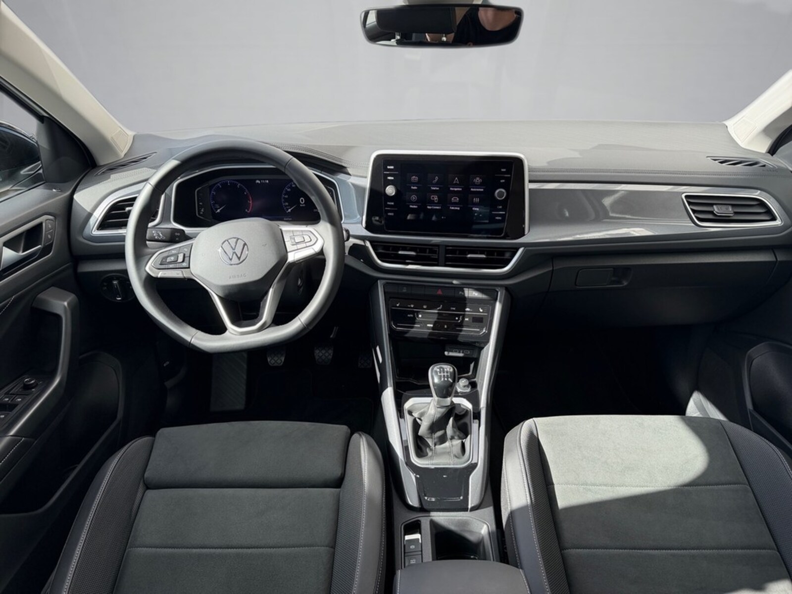Volkswagen T-Roc – Bild 8