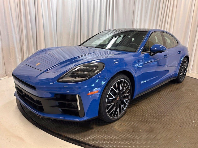 2026 Porsche Panamera Base
