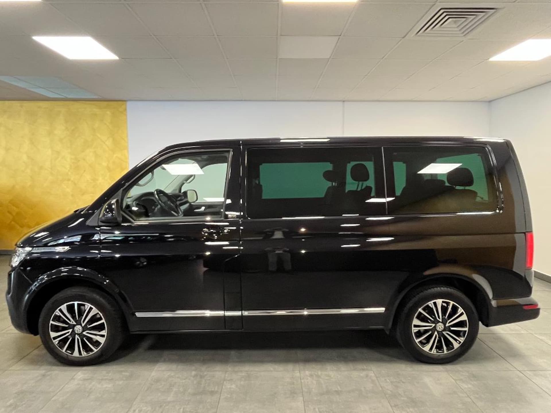 Volkswagen T6.1 Multivan Comfortline