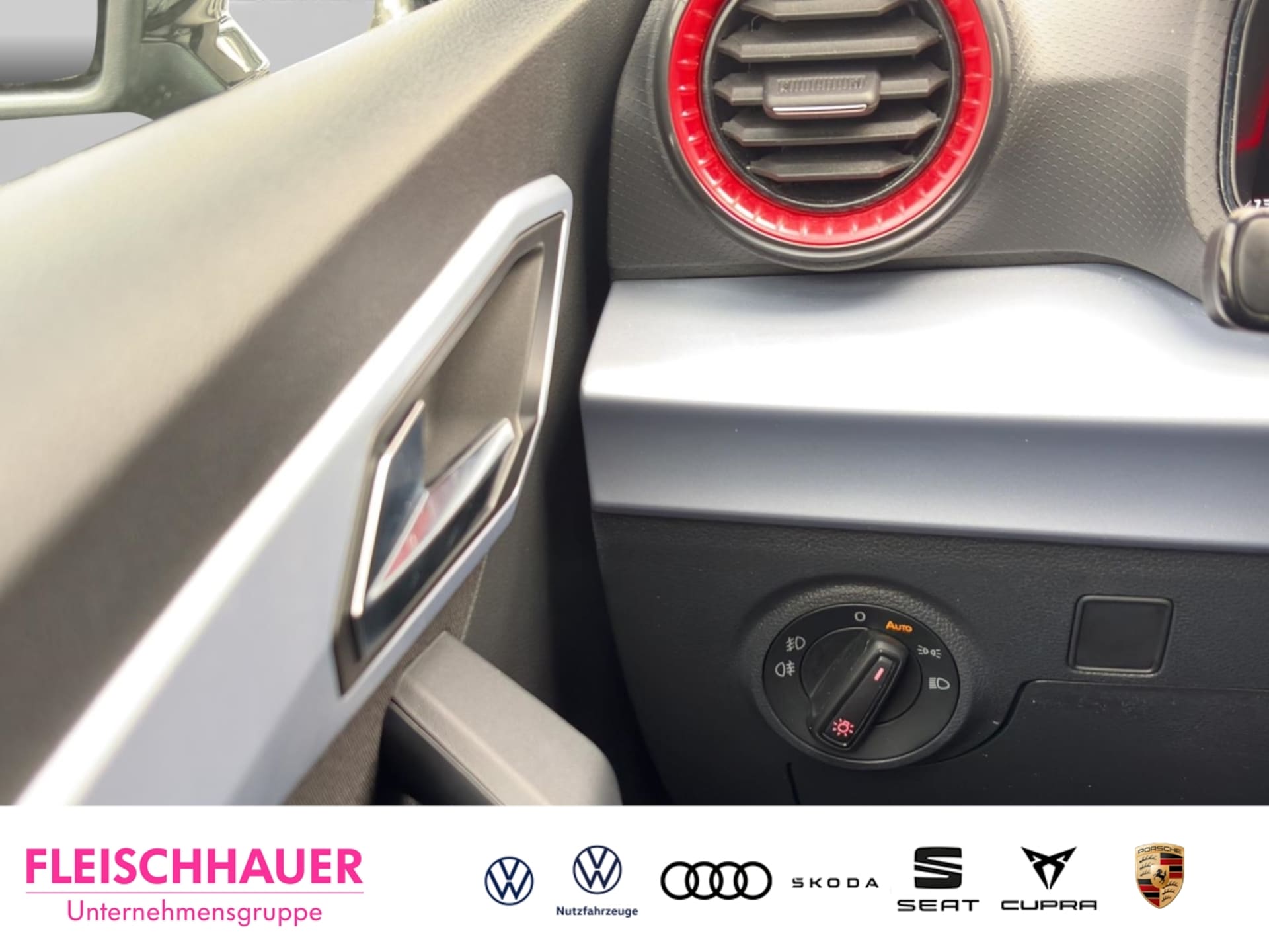 SEAT Arona FR