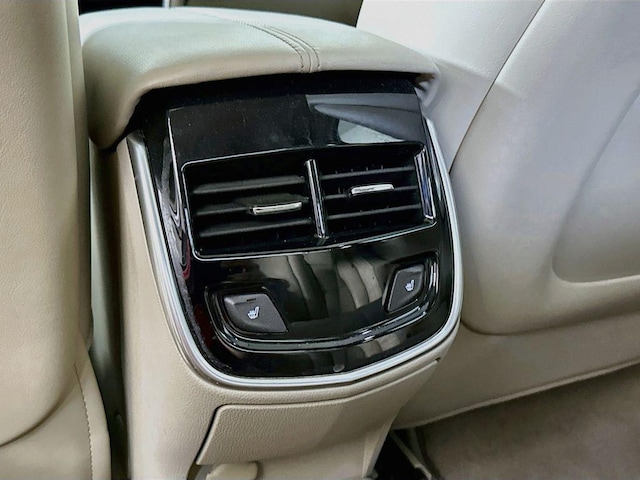 2013 Cadillac XTS
