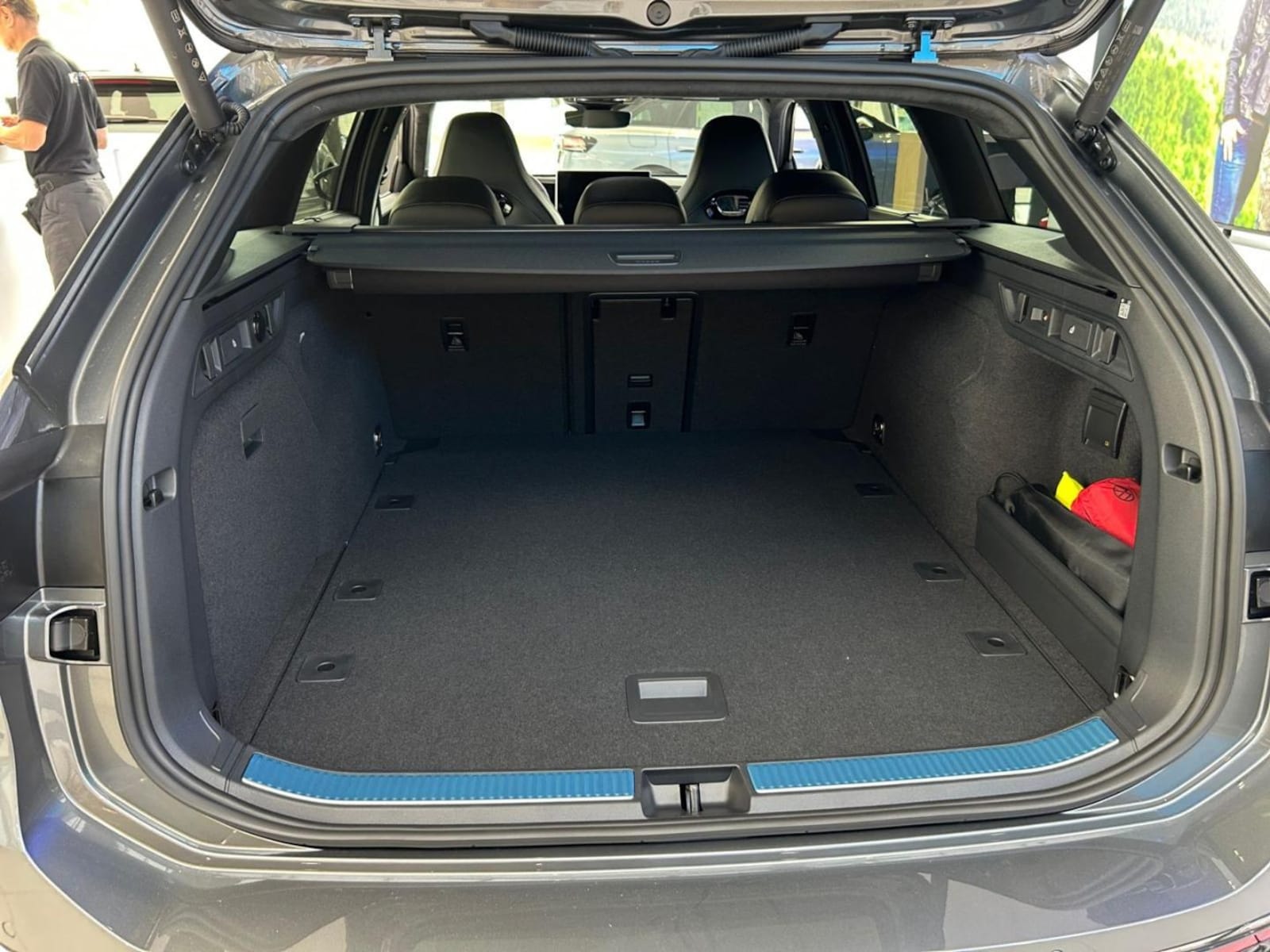 Volkswagen Passat – Bild 14