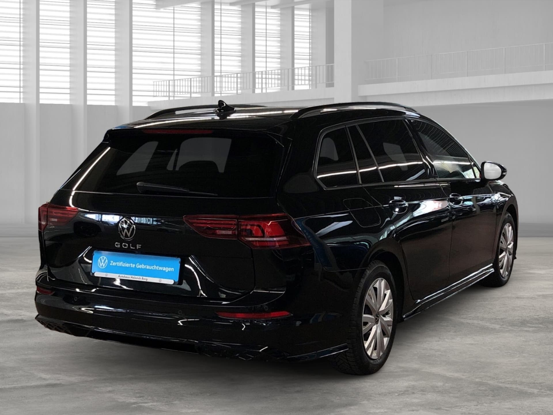Volkswagen Golf Variant R-Line
