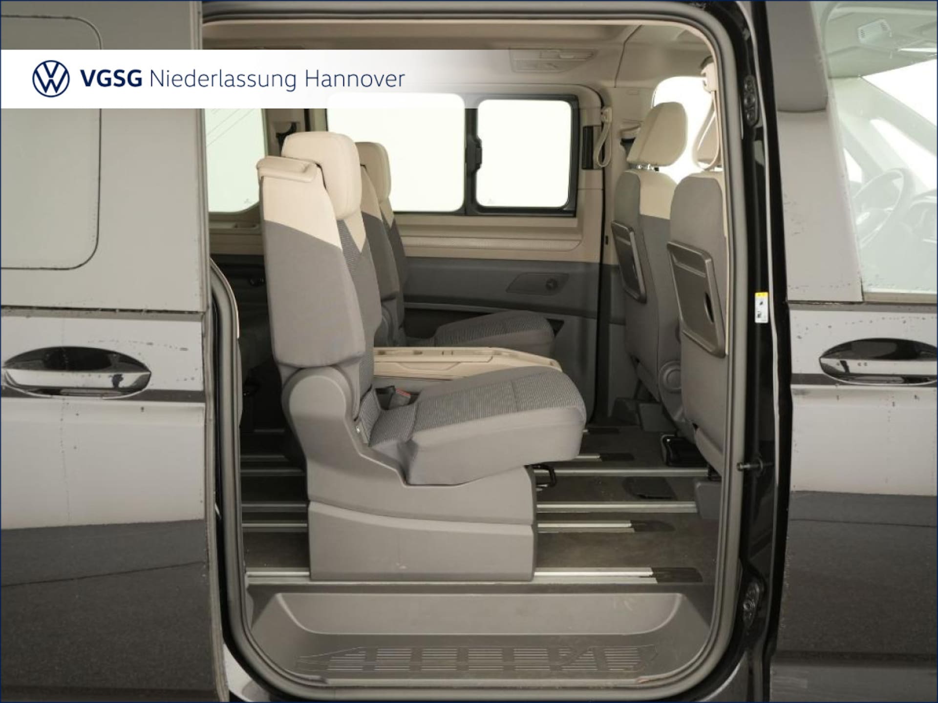 Volkswagen Multivan Basis-Modell