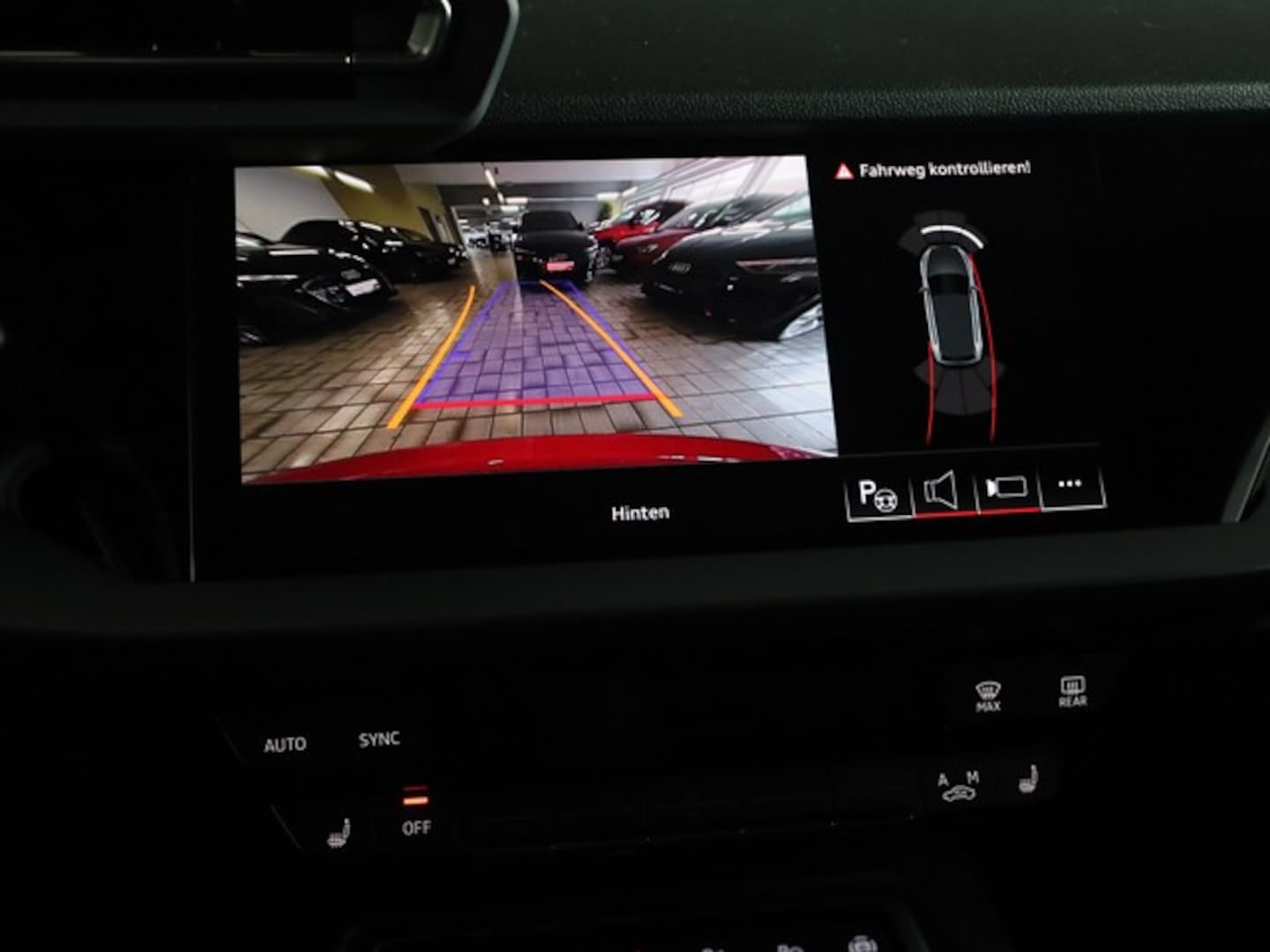 Bild über Audi A3 Sportback TDI S tronic - für weitere Informationen kontaktieren Sie den Audi Partner