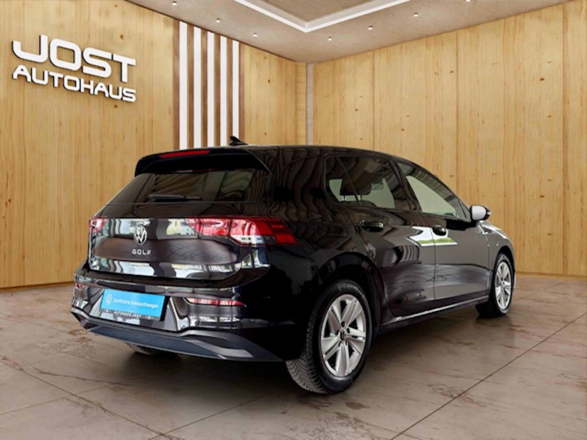 Volkswagen Golf Life