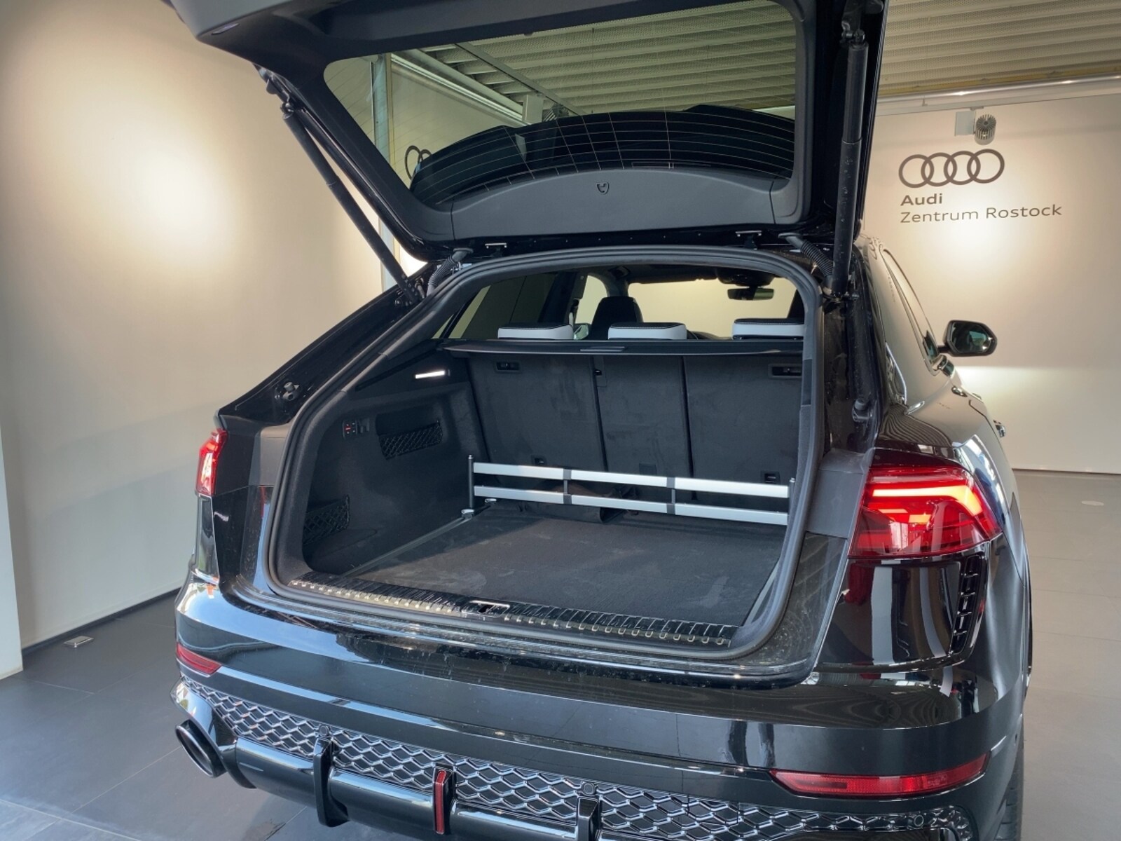 Audi RS Q8 – Bild 13