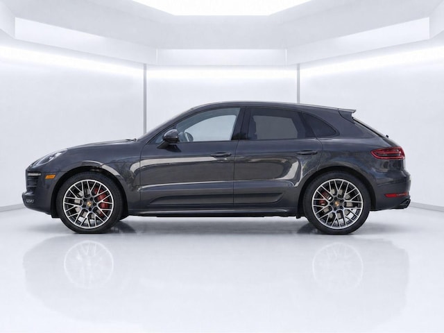 2017 Porsche Macan
