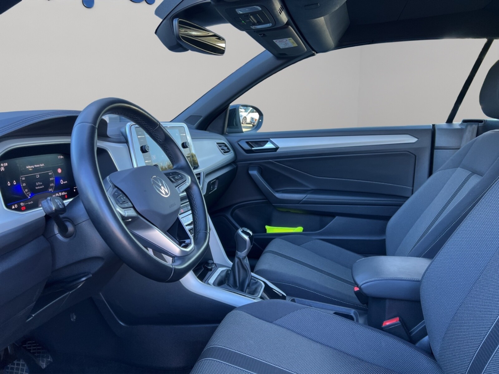 Volkswagen T-Roc Cabriolet – Bild 7
