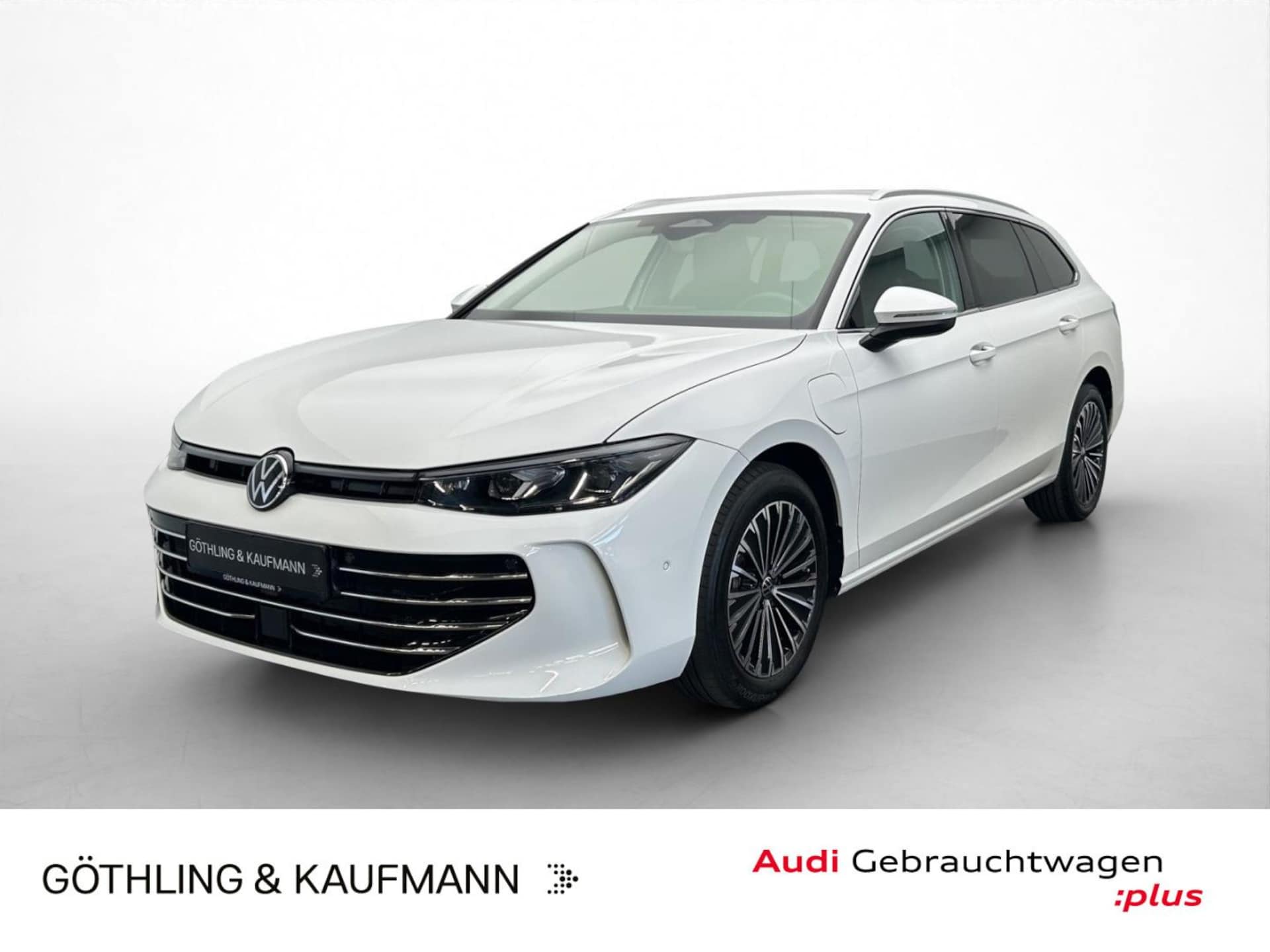 Volkswagen Passat — Volkswagen Passat Passat Variant 1.5 eHybrid Elegance*NAVI*MASSAGE*