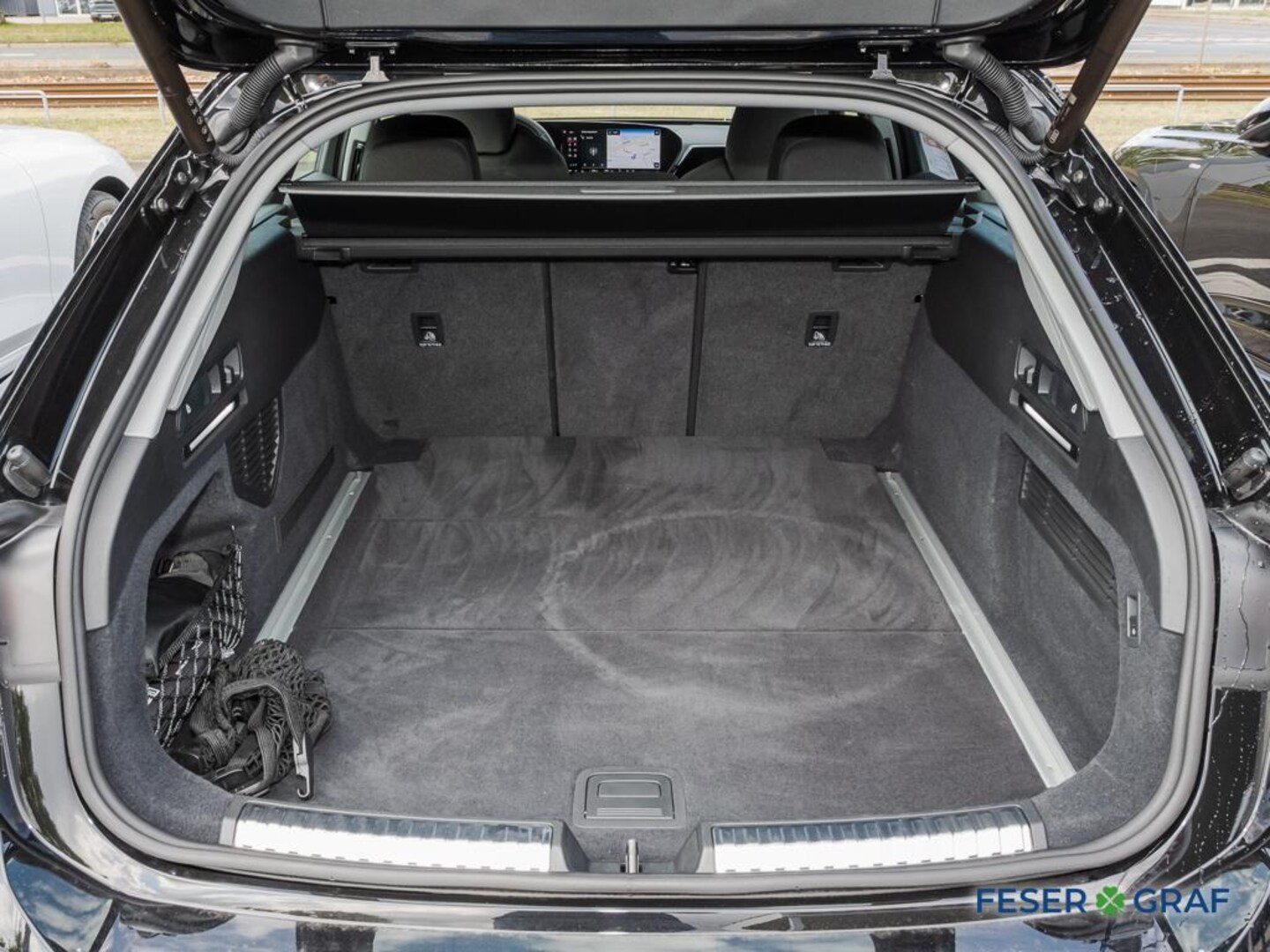 Bild über Audi A6 Avant TDI quattro 150 kW S tronic - für weitere Informationen kontaktieren Sie den Audi Partner