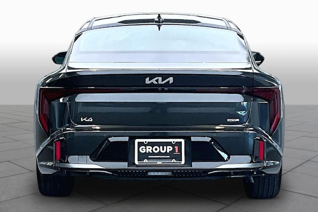 2025 Kia K4