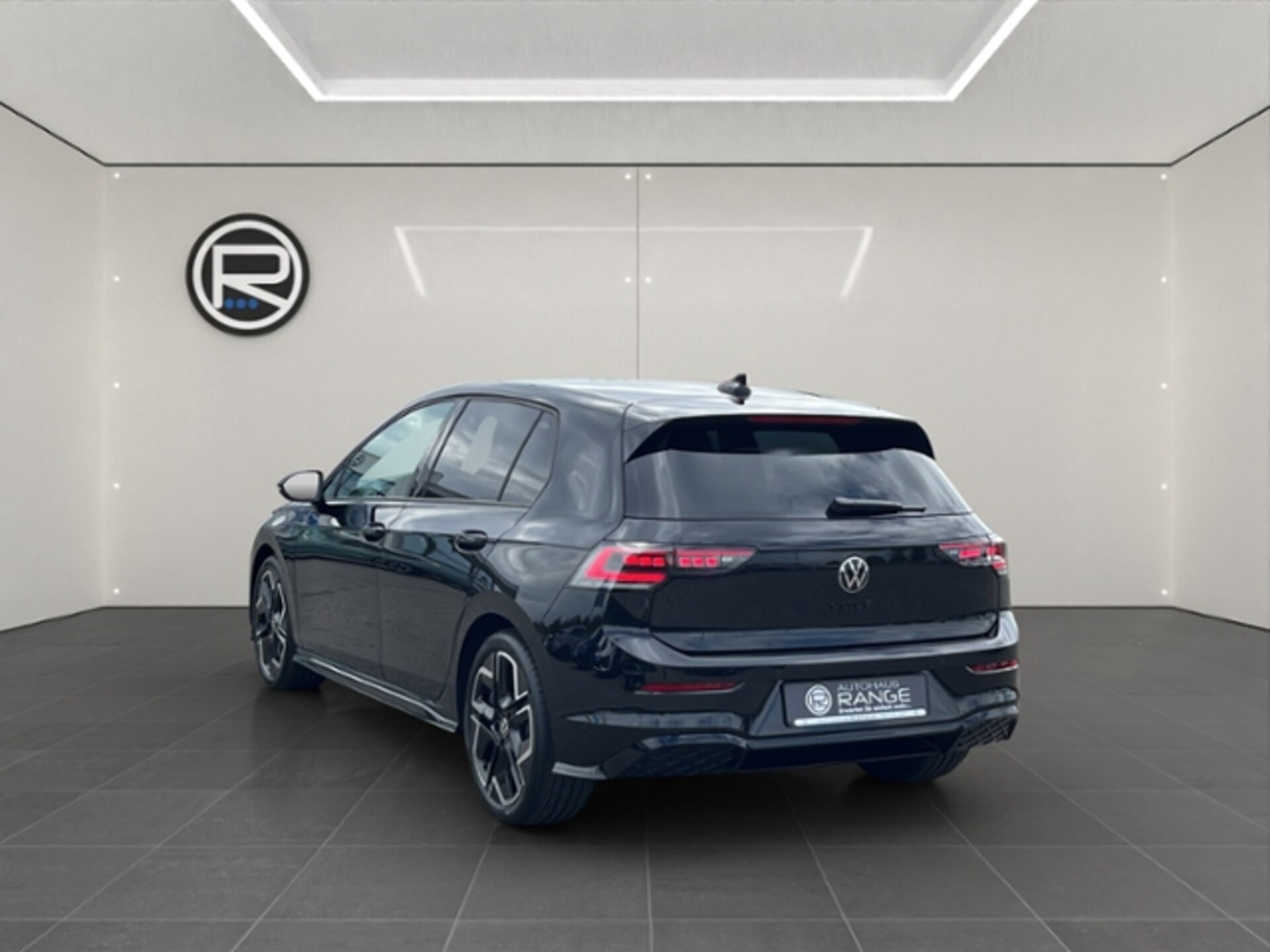 Volkswagen Golf R-Line