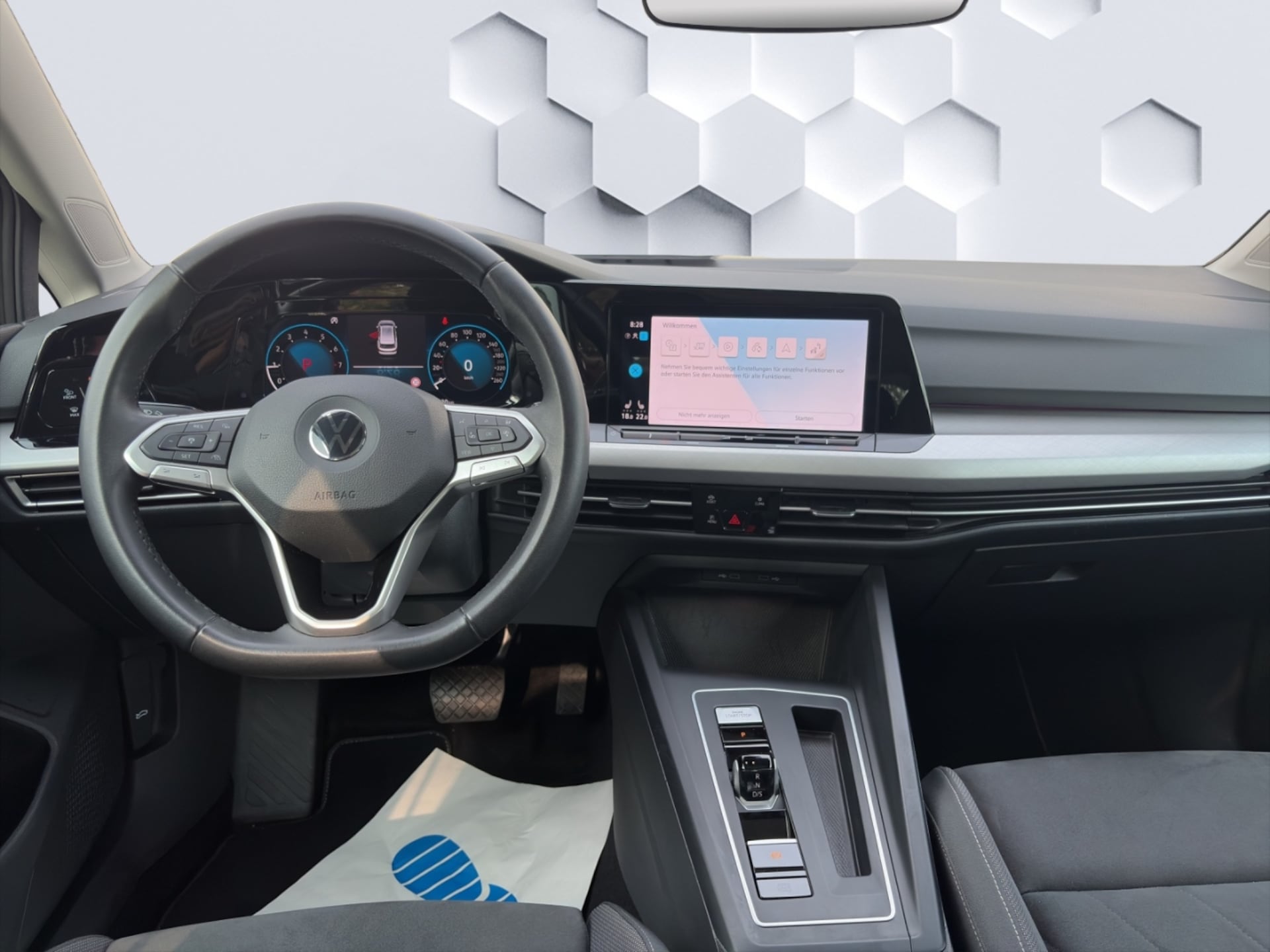 Volkswagen Golf Variant Life