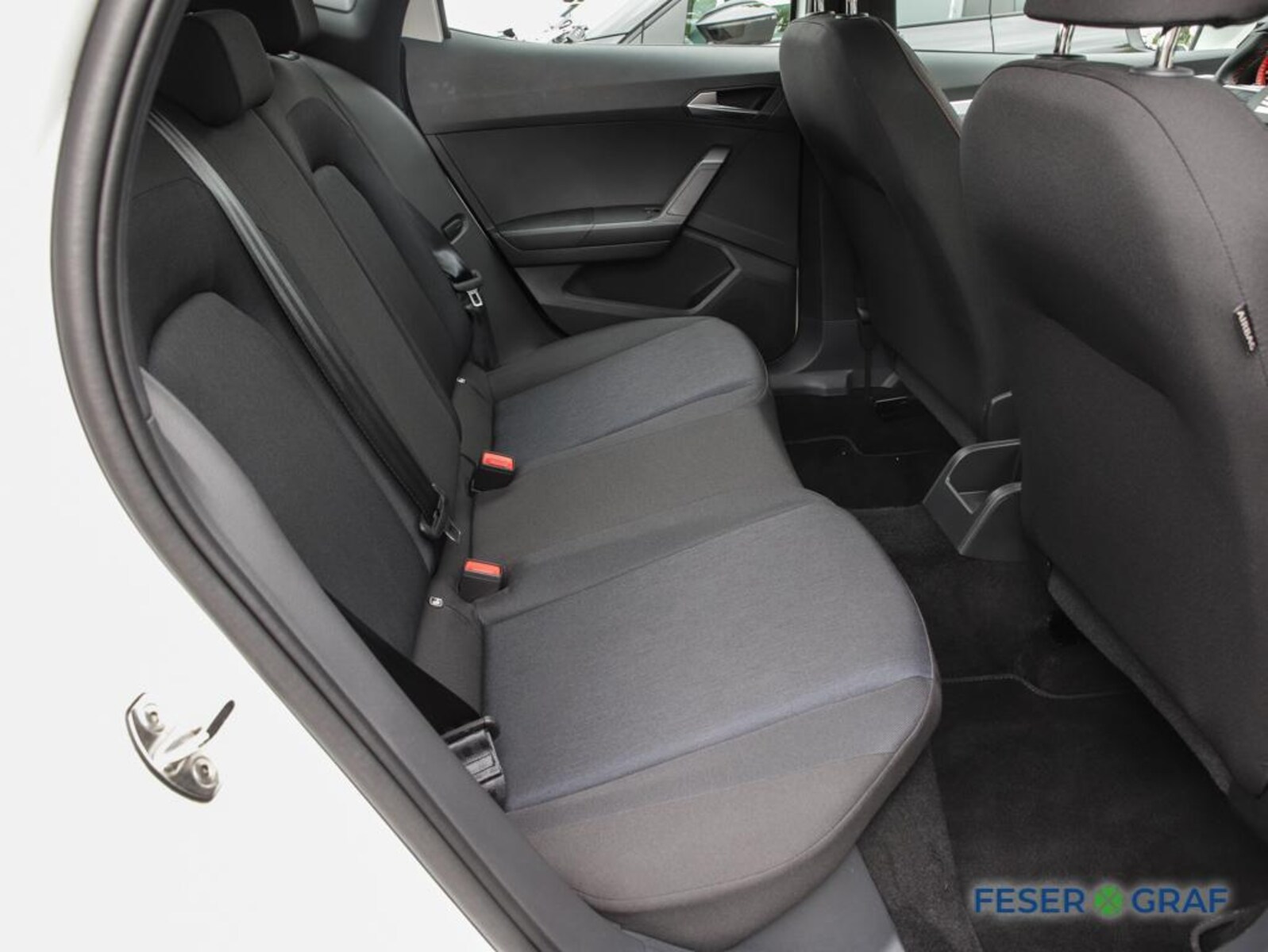 SEAT Arona – Bild 6