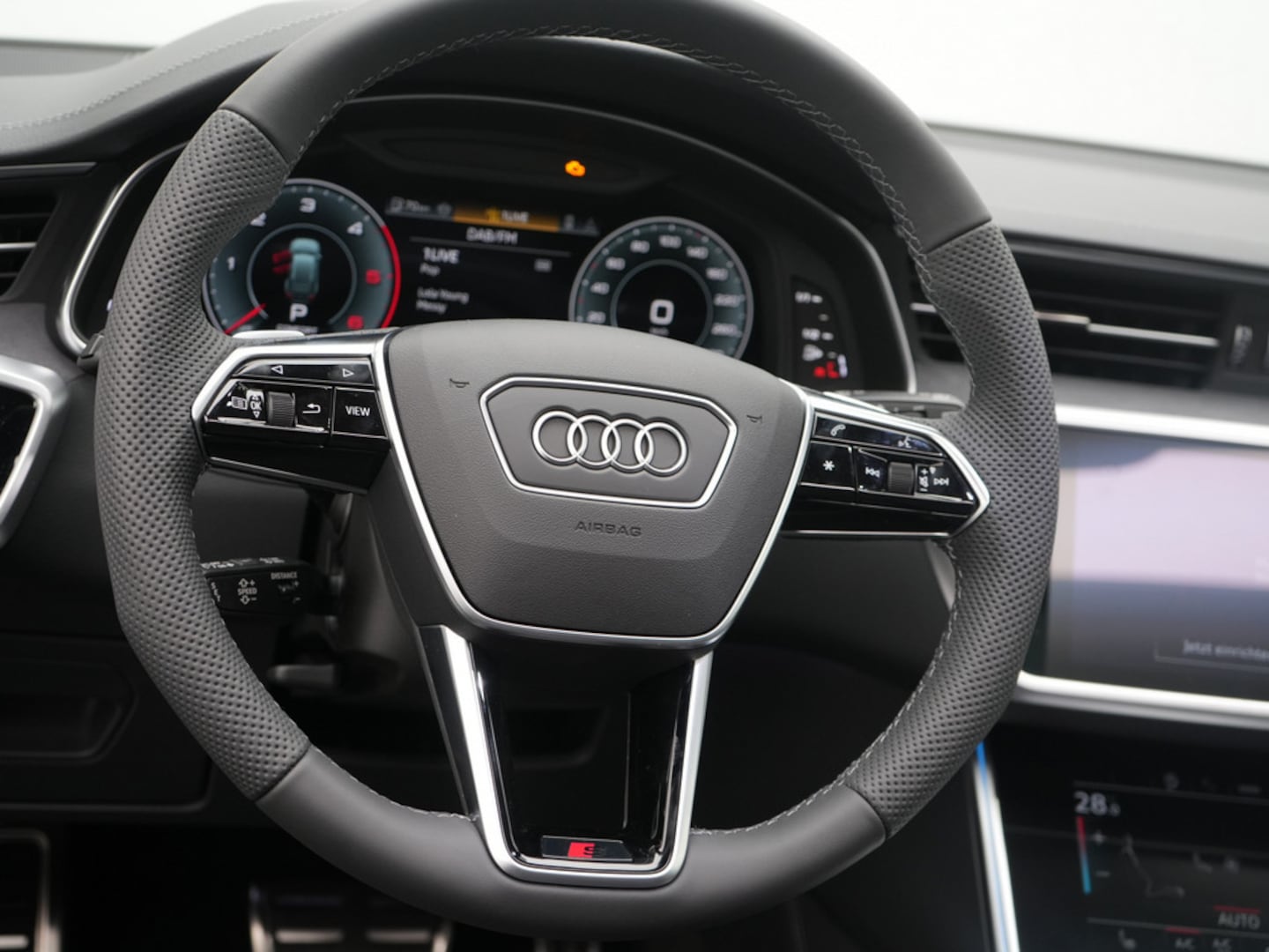 Bild über Audi A6 Avant S line 50 TDI quattro tiptronic - für weitere Informationen kontaktieren Sie den Audi Partner