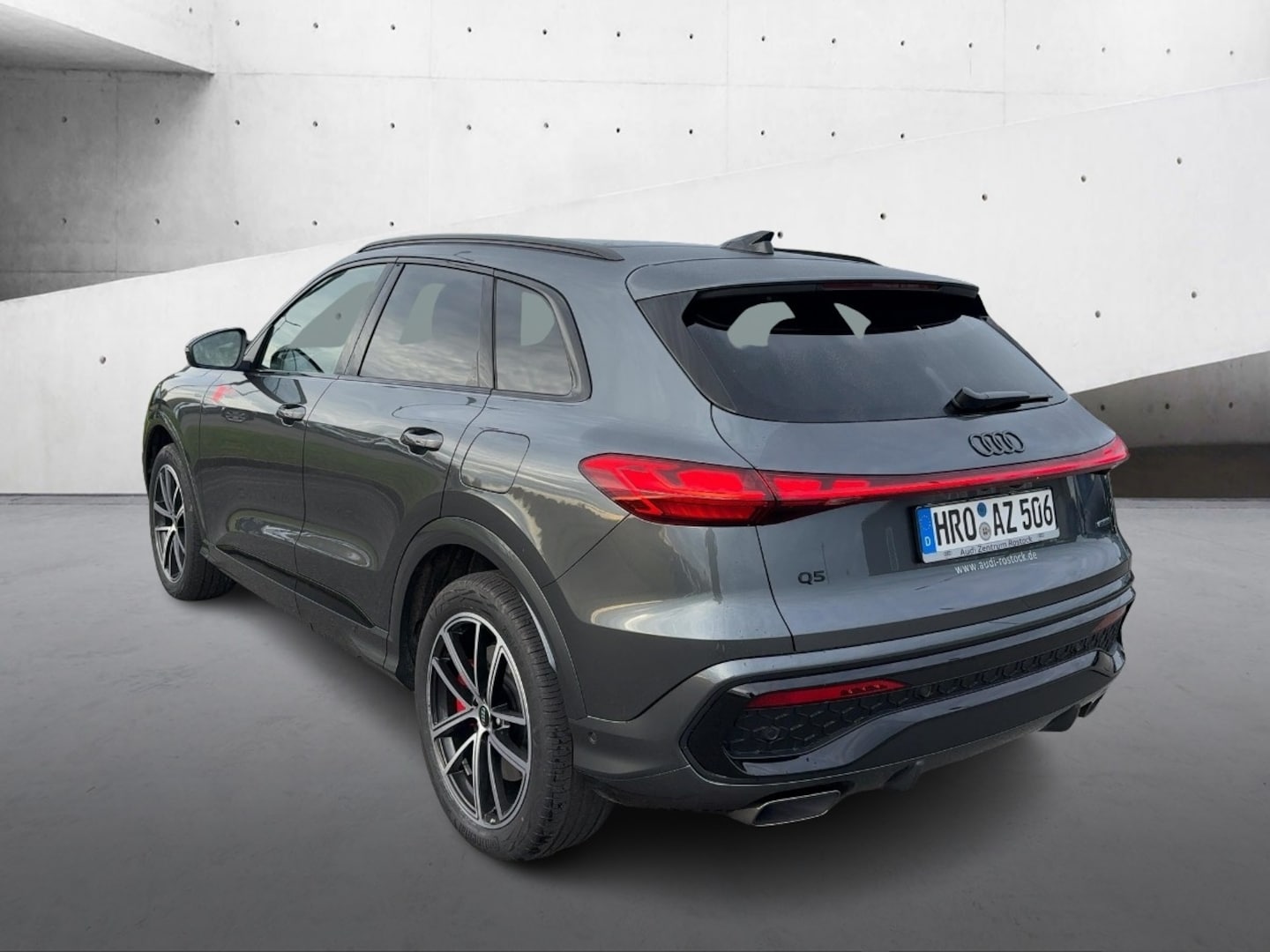 Bild über Audi Q5 SUV e-hybrid e-hybrid quattro 270 kW S tronic - für weitere Informationen kontaktieren Sie den Audi Partner