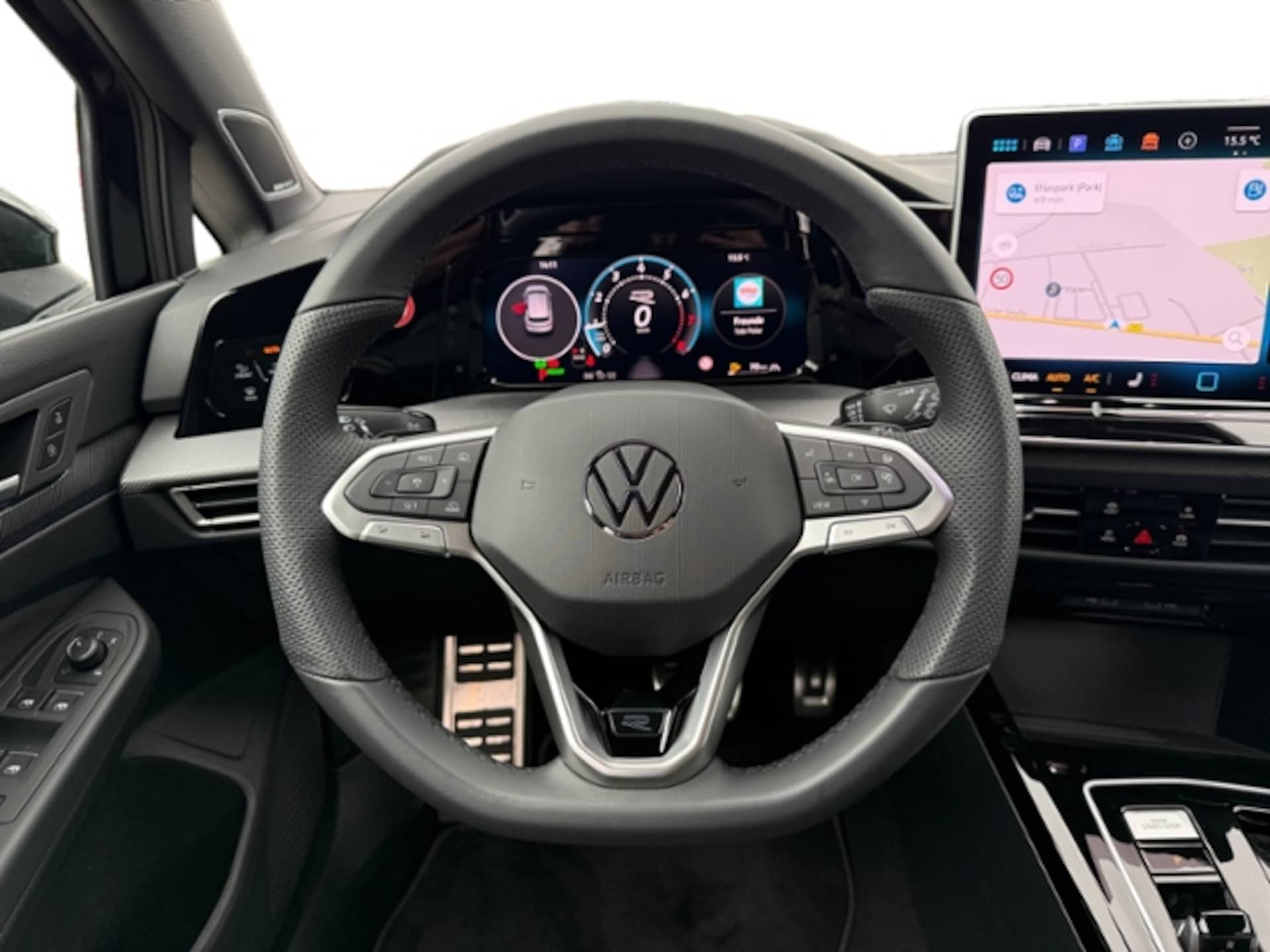 Volkswagen Golf R-Line