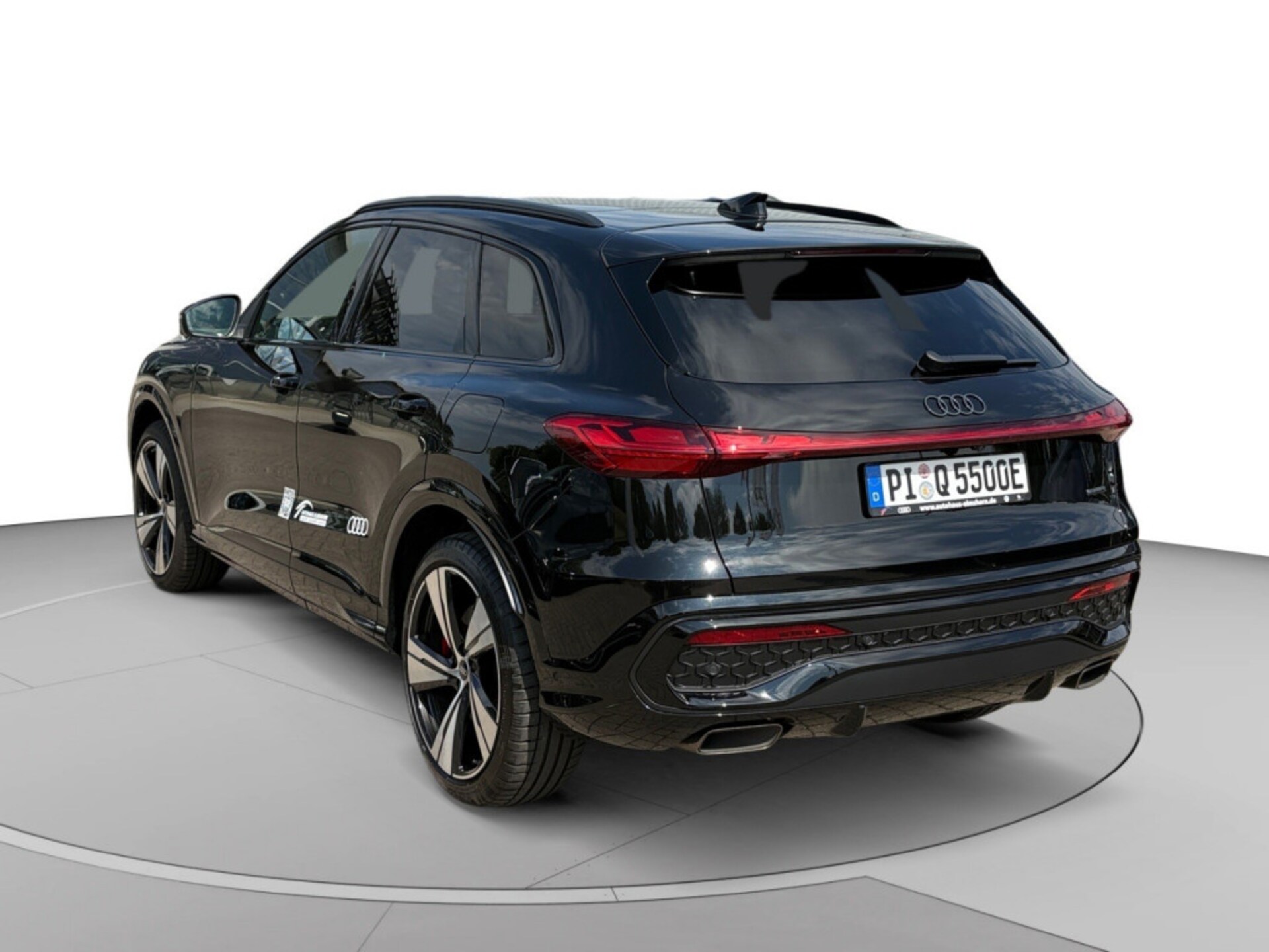 Audi Q5 SUV e-hybrid edition one