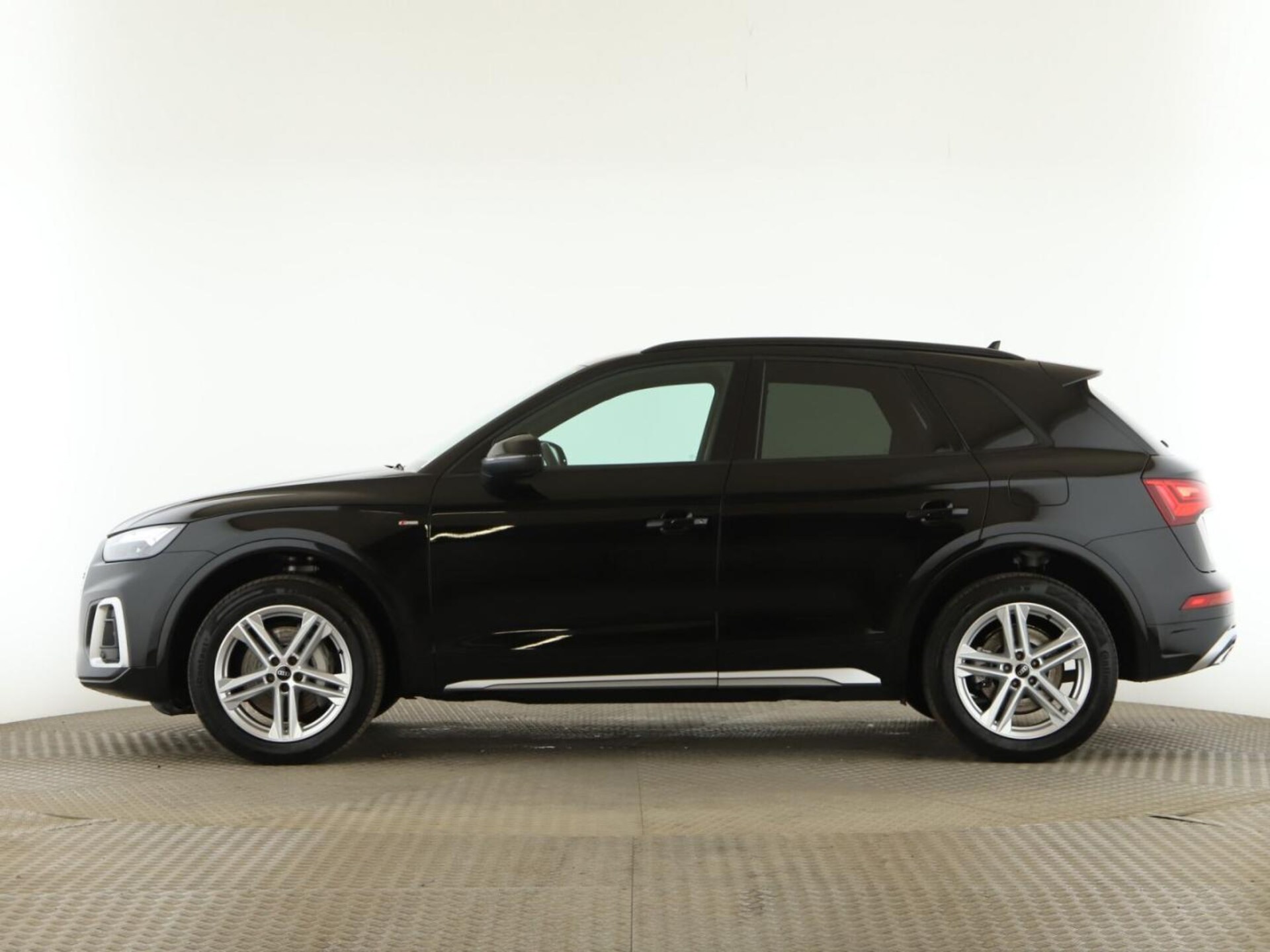 Audi Q5 TFSI e S line