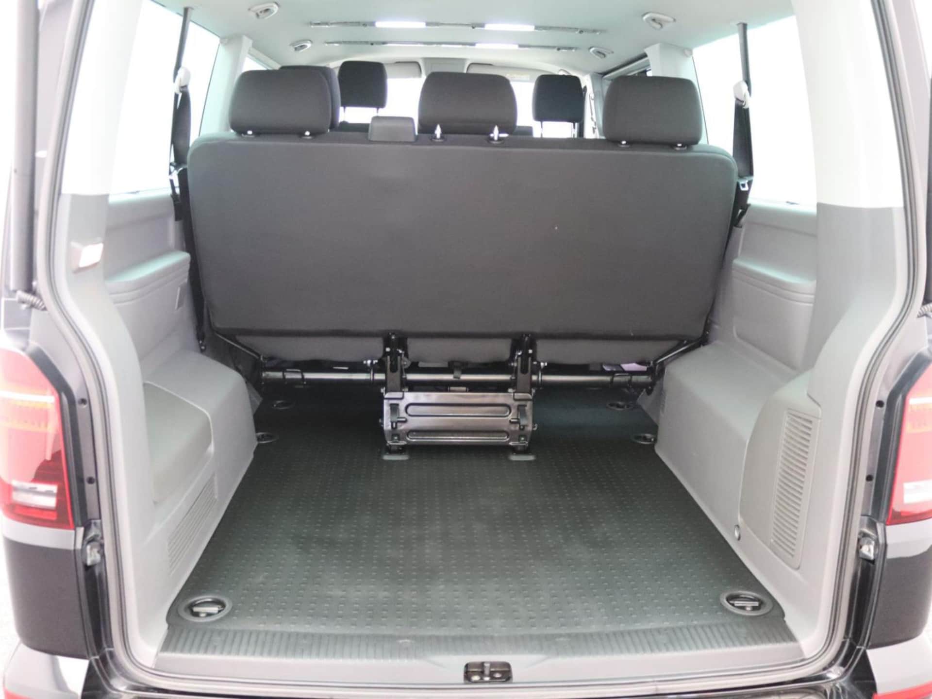 Volkswagen T6.1 Caravelle langer Radstand Comfortline