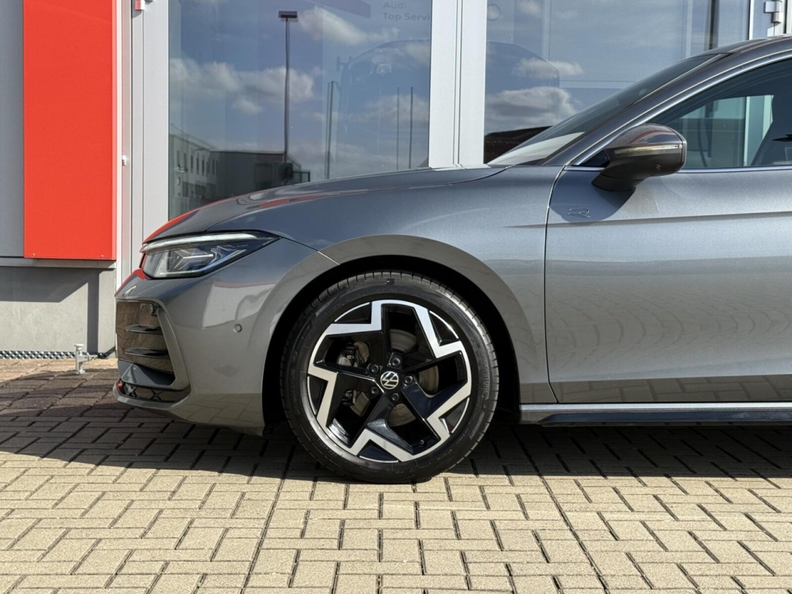 Volkswagen Passat – Bild 7