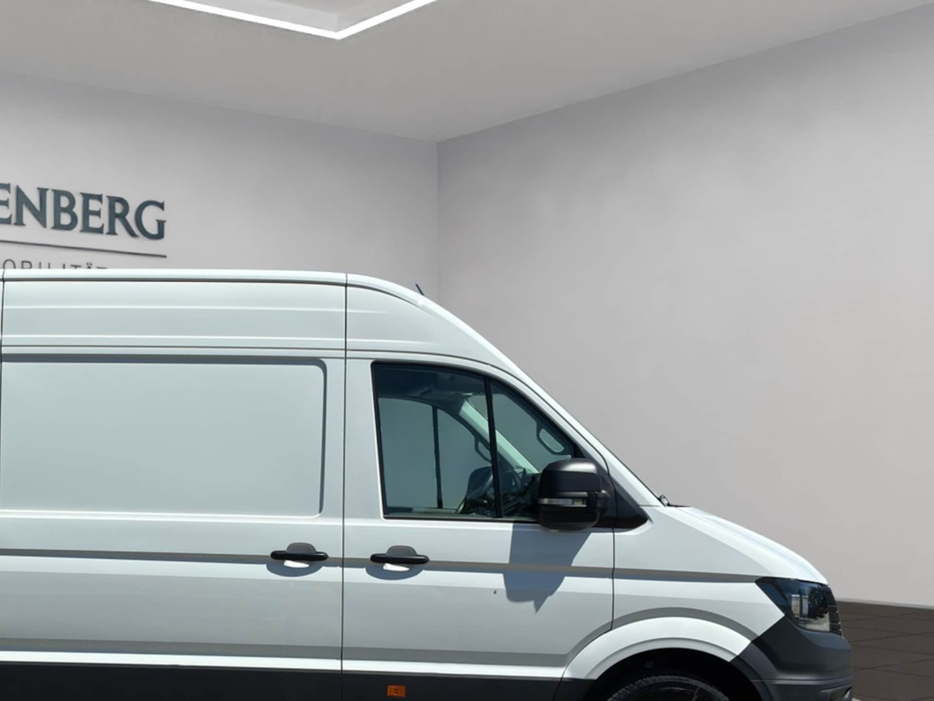 Volkswagen Crafter Kasten langer Radstand