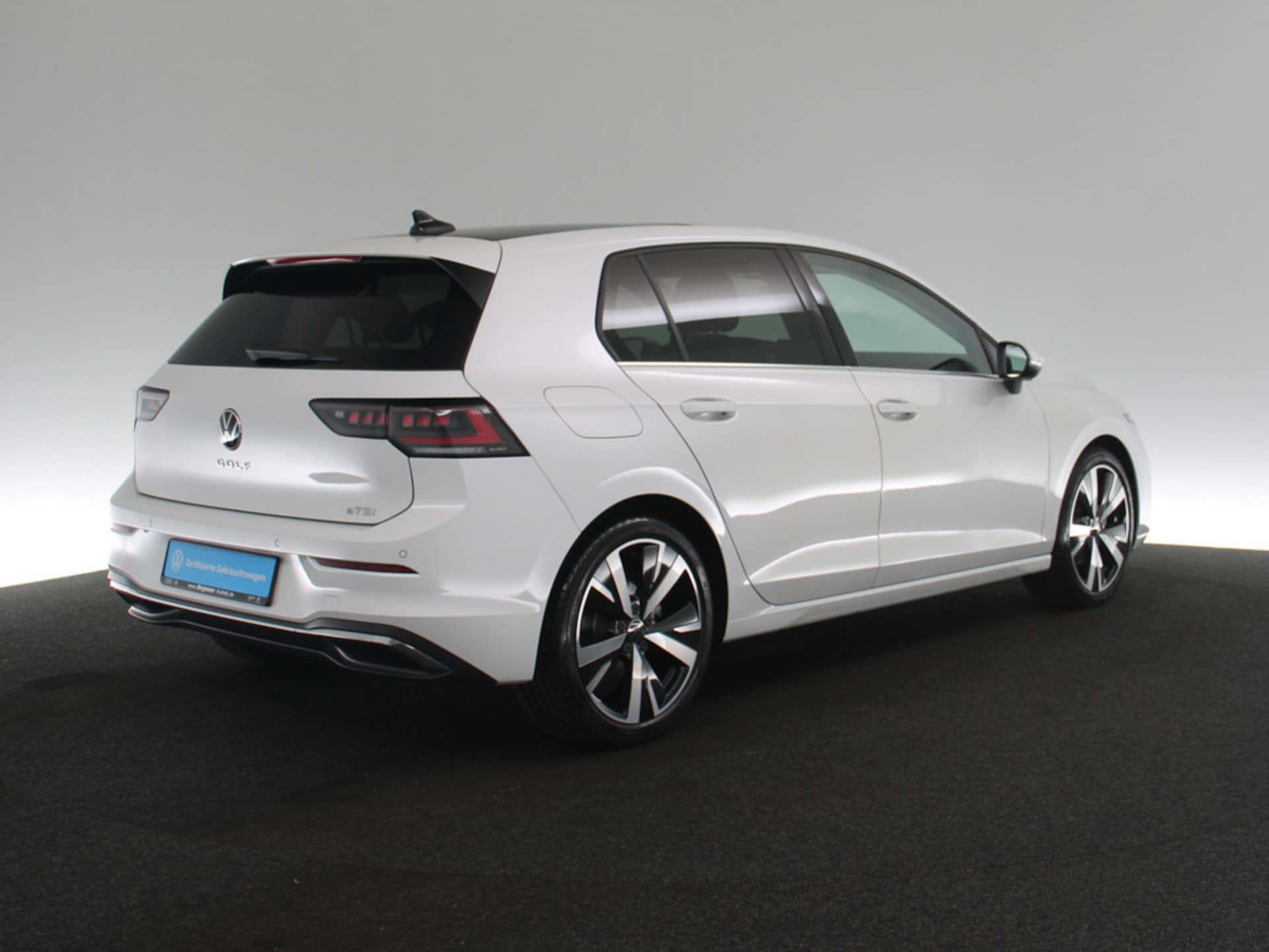 Volkswagen Golf Style