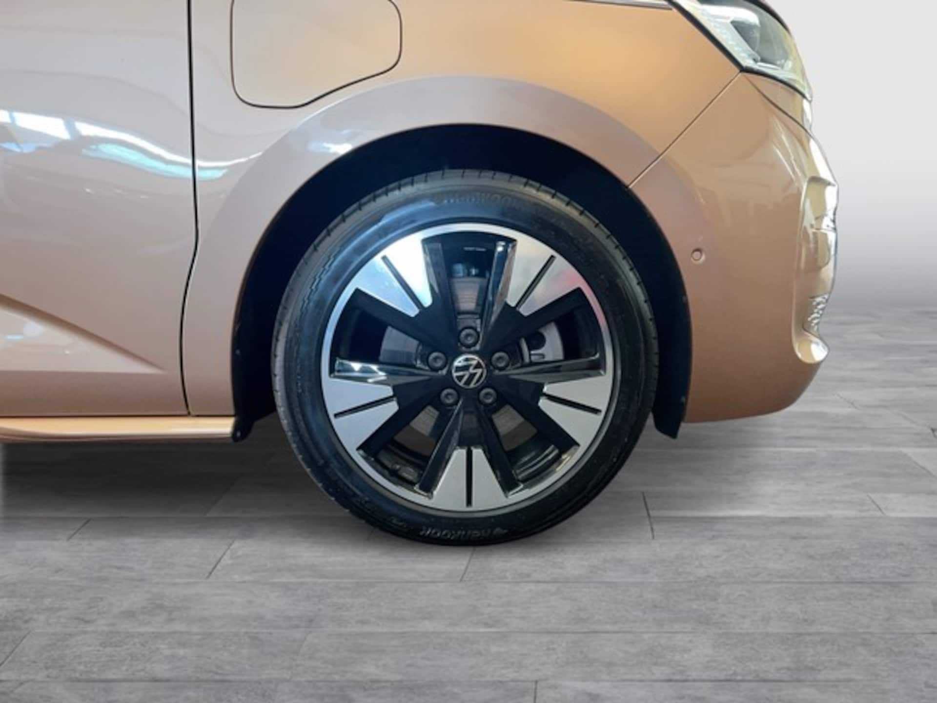 Volkswagen Multivan Style