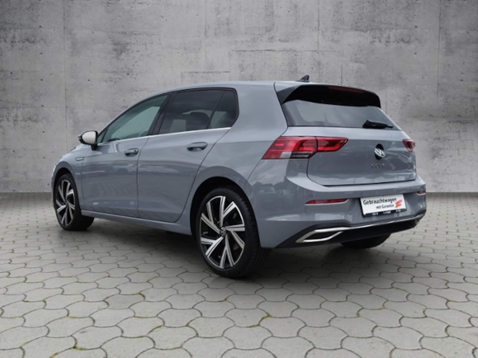 Volkswagen Golf Style