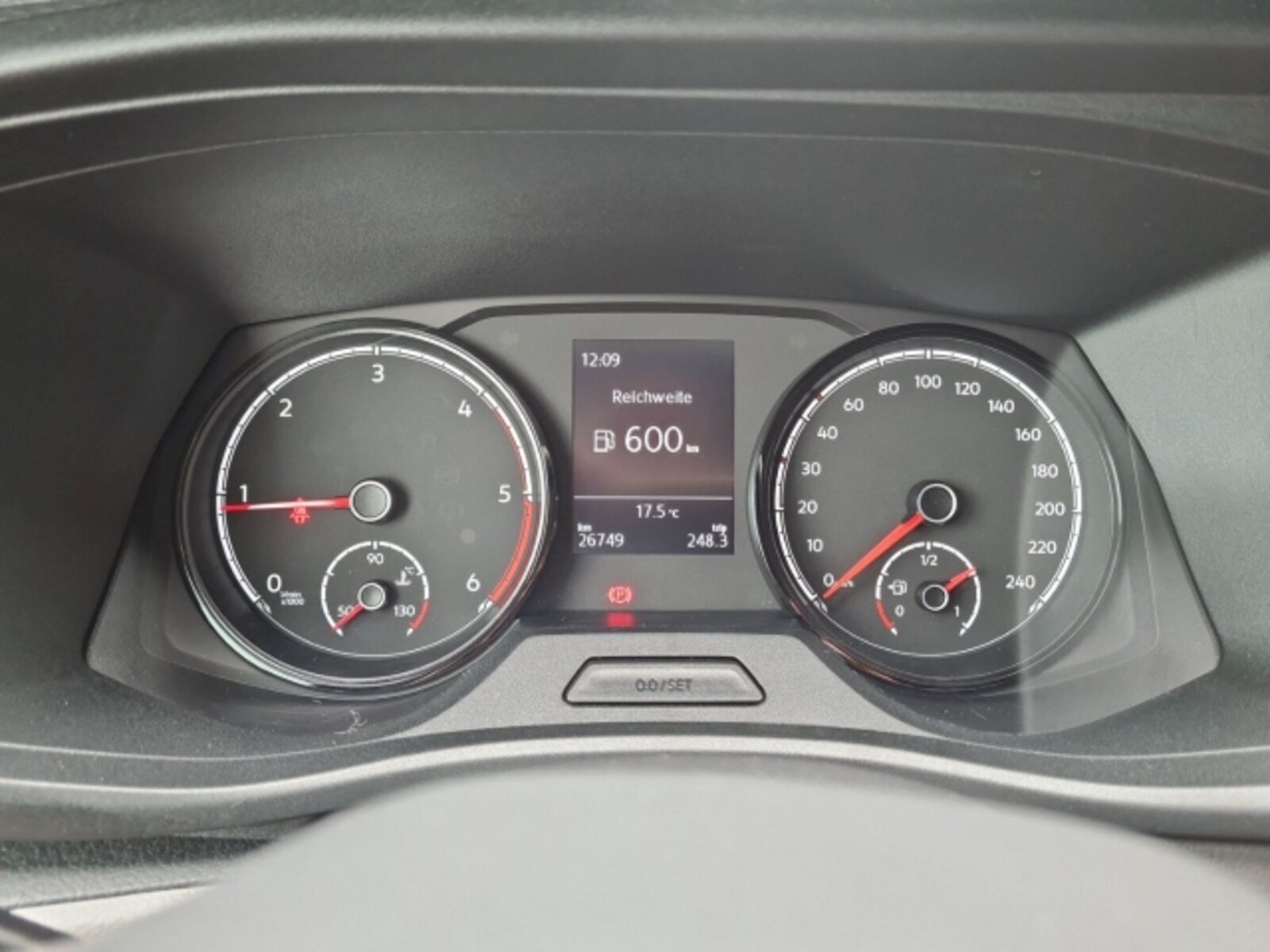Volkswagen T6.1 Transporter Kasten kurzer Radstand – Bild 9