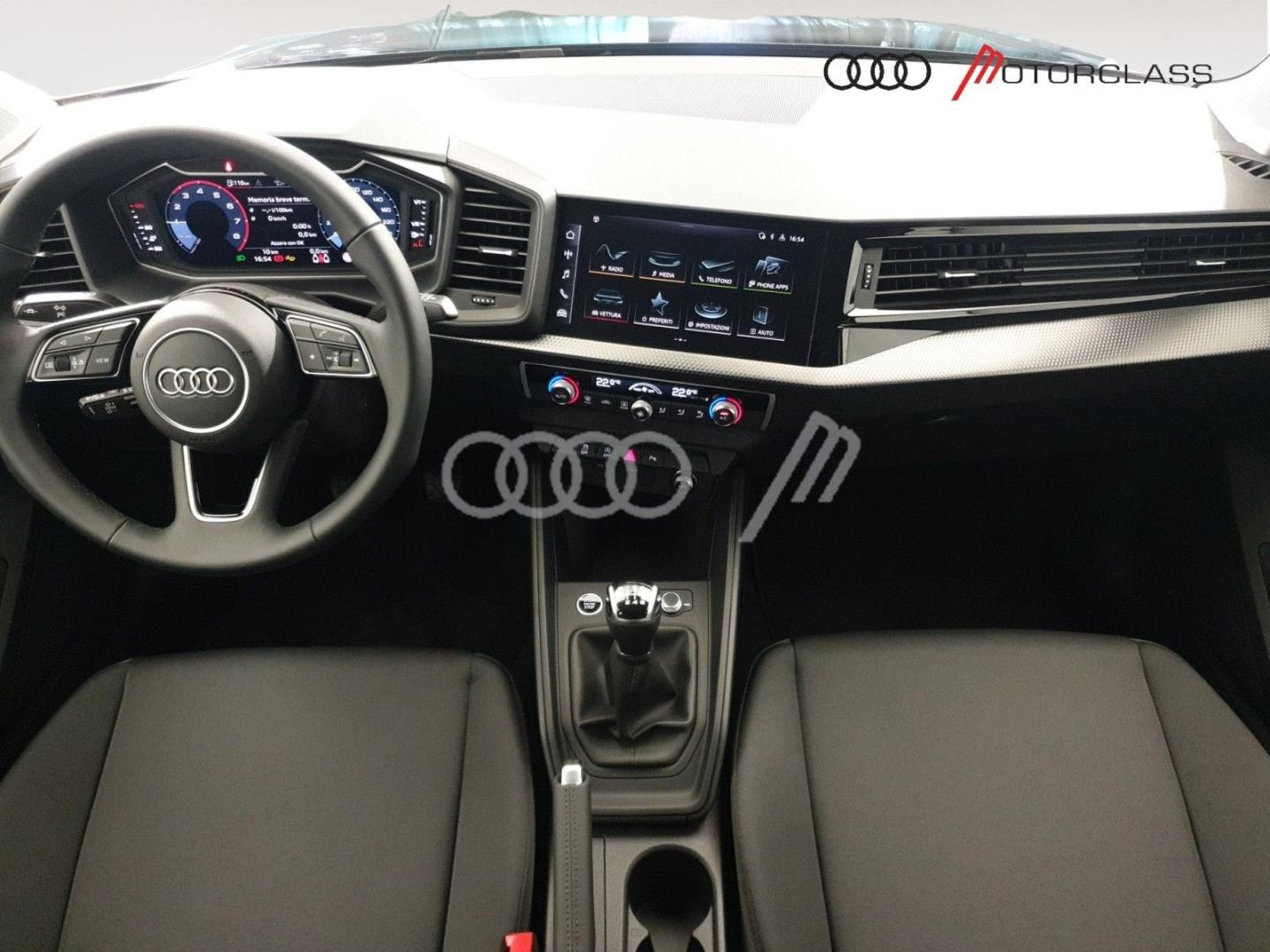 Immagine di Audi A1 allstreet Identity Contrast 30 TFSI 85 kW (116 CV) 6-marce - Vista: for more details contact your dealer