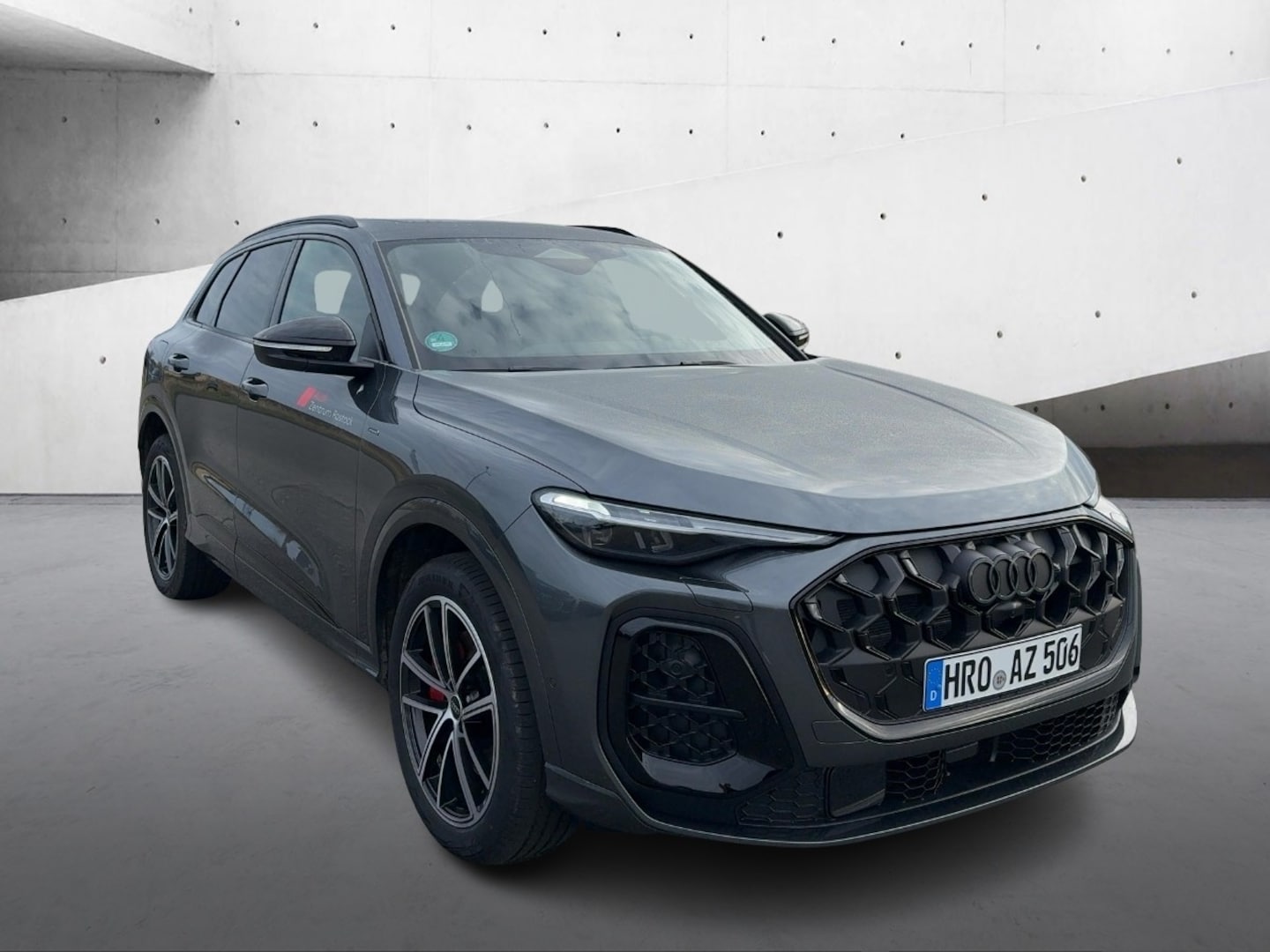 Bild über Audi Q5 SUV e-hybrid e-hybrid quattro 270 kW S tronic - für weitere Informationen kontaktieren Sie den Audi Partner