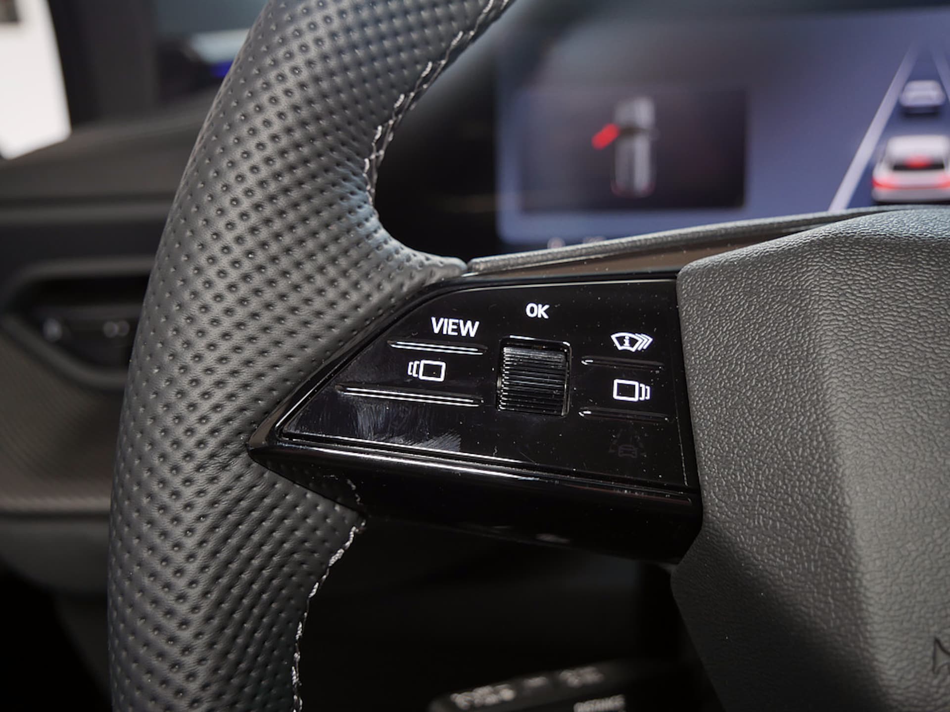 Audi Q5 SUV e-hybrid edition one