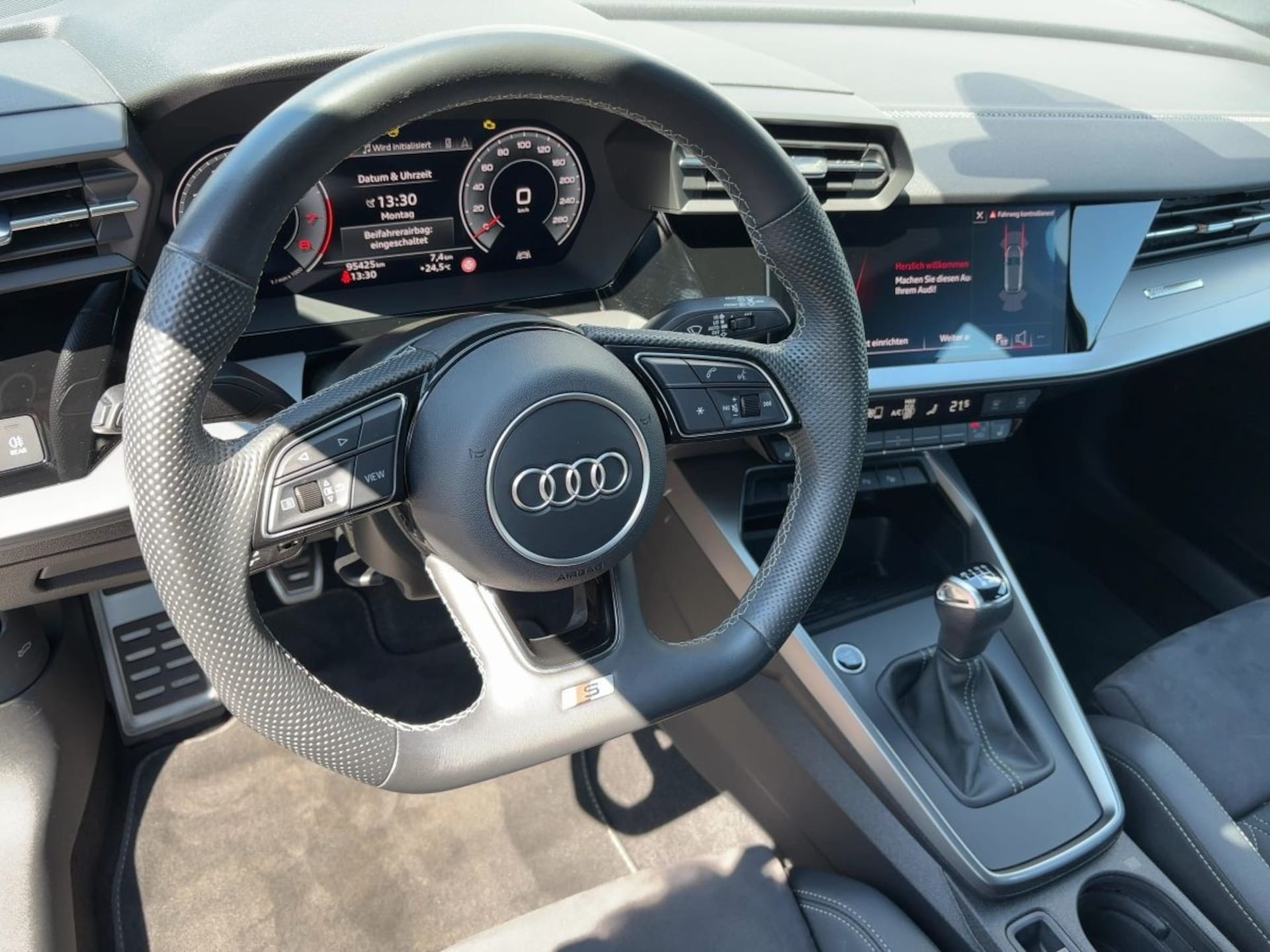 Audi A3 Sportback S line