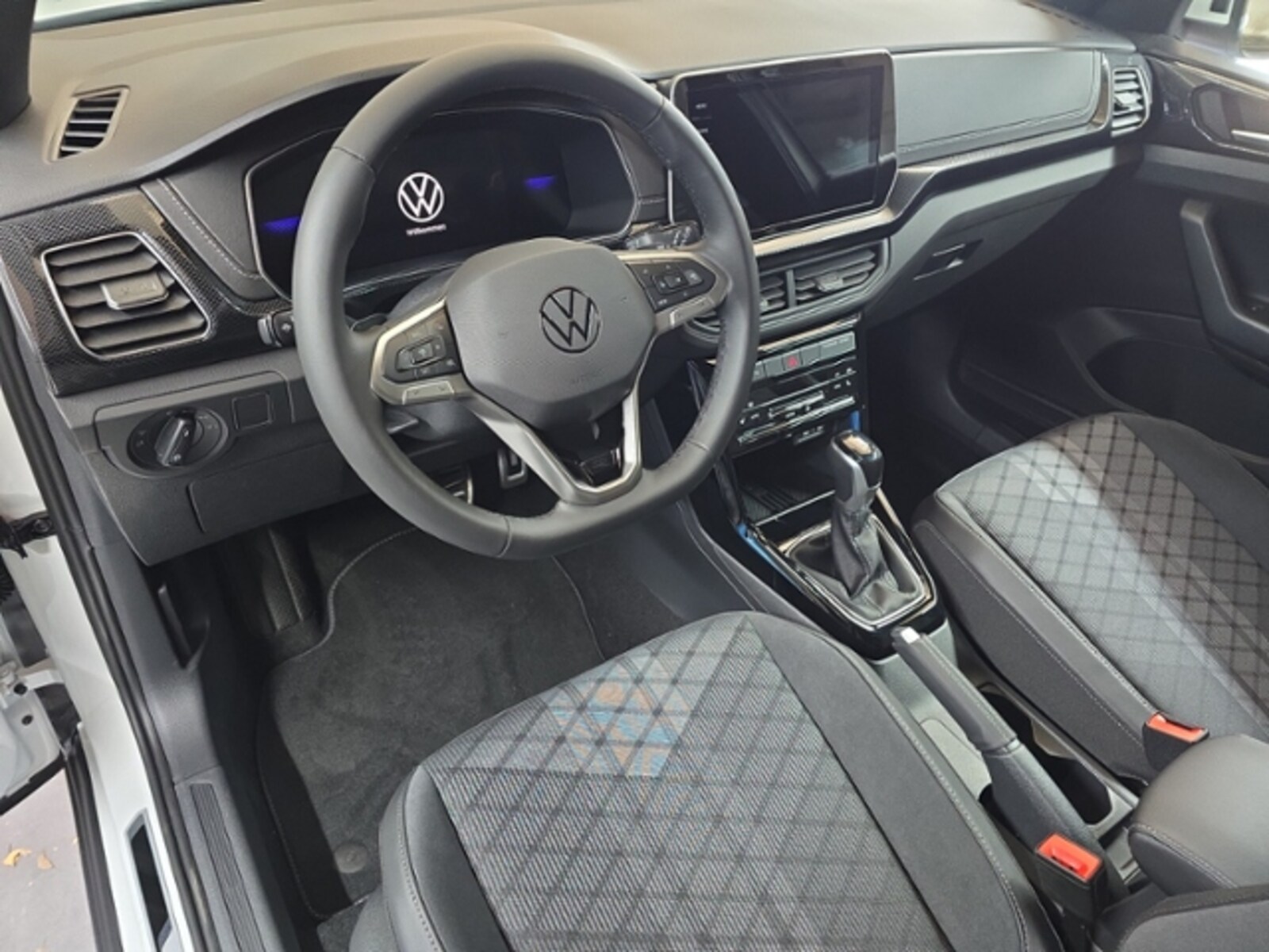 Volkswagen T-Cross – Bild 7
