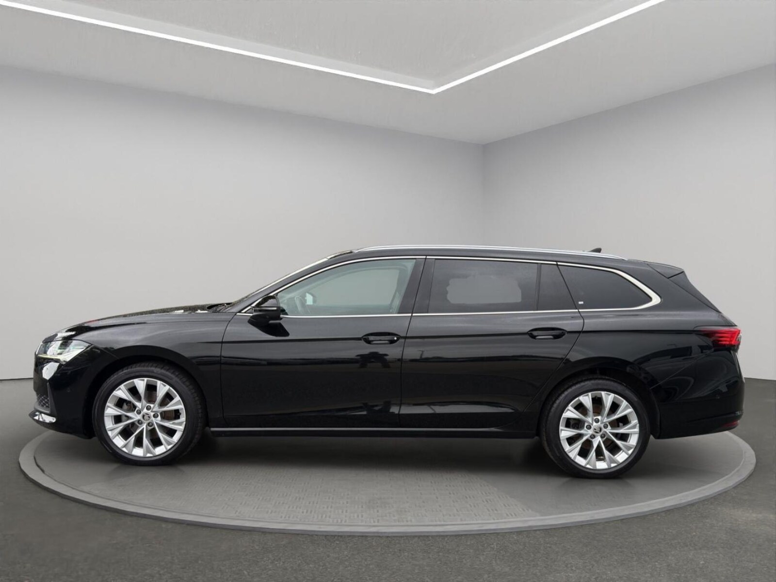 Škoda Superb Combi – Bild 5