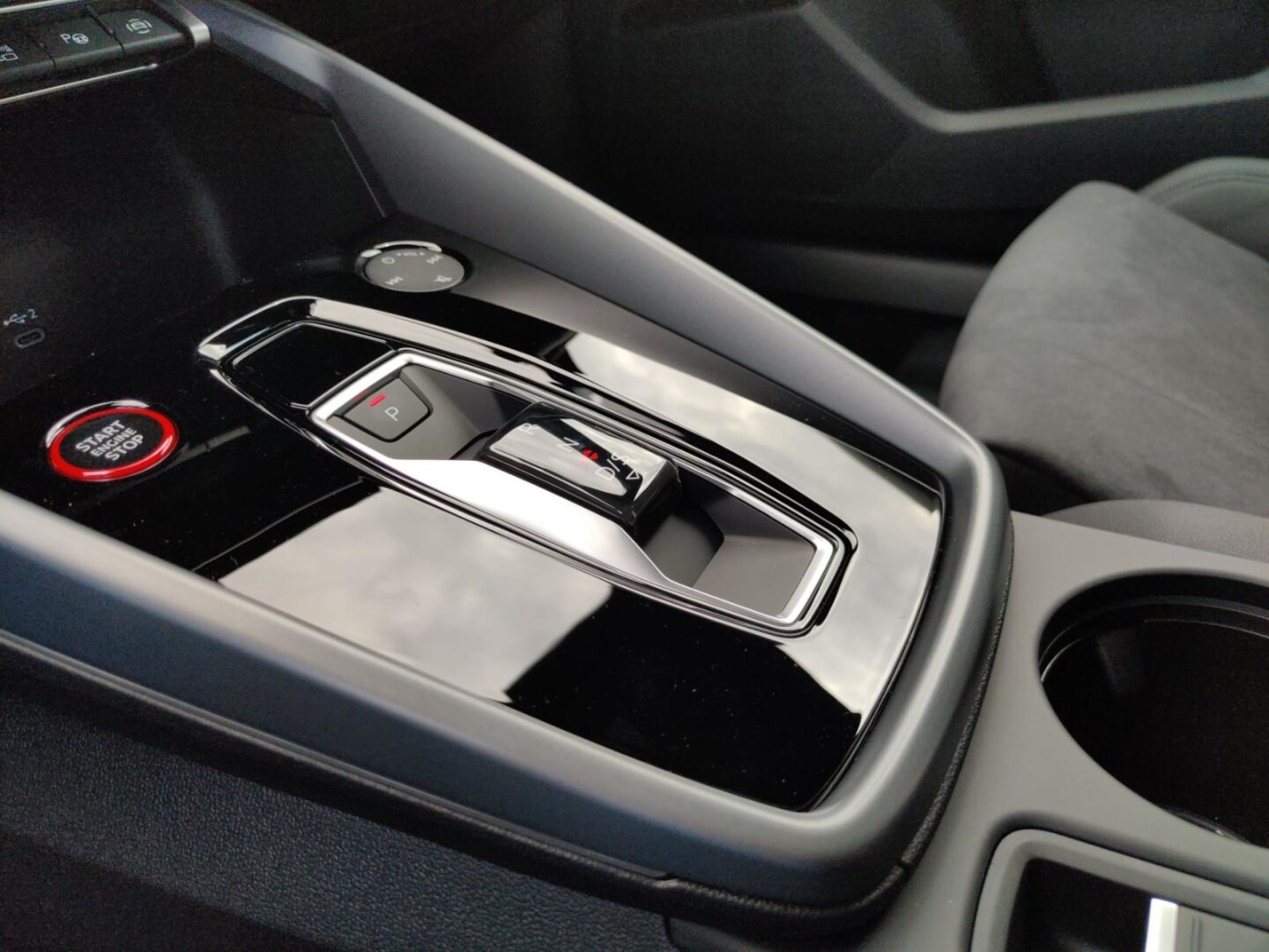 Image about Audi RS 3 Sportback TFSI quattro S tronic