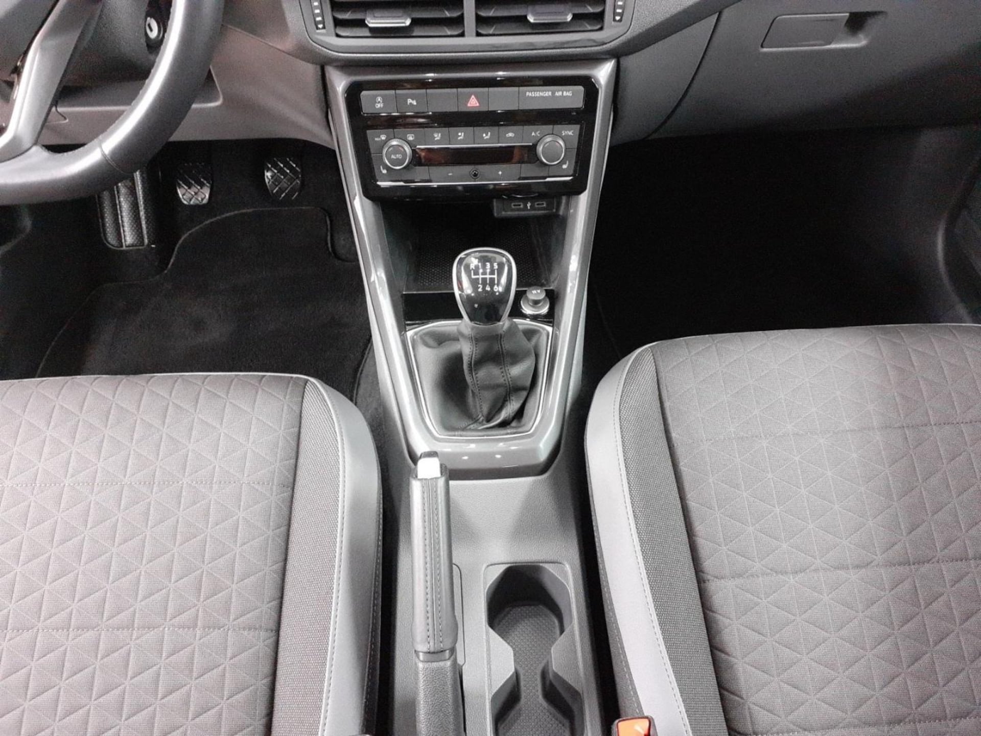 Volkswagen T-Cross Style