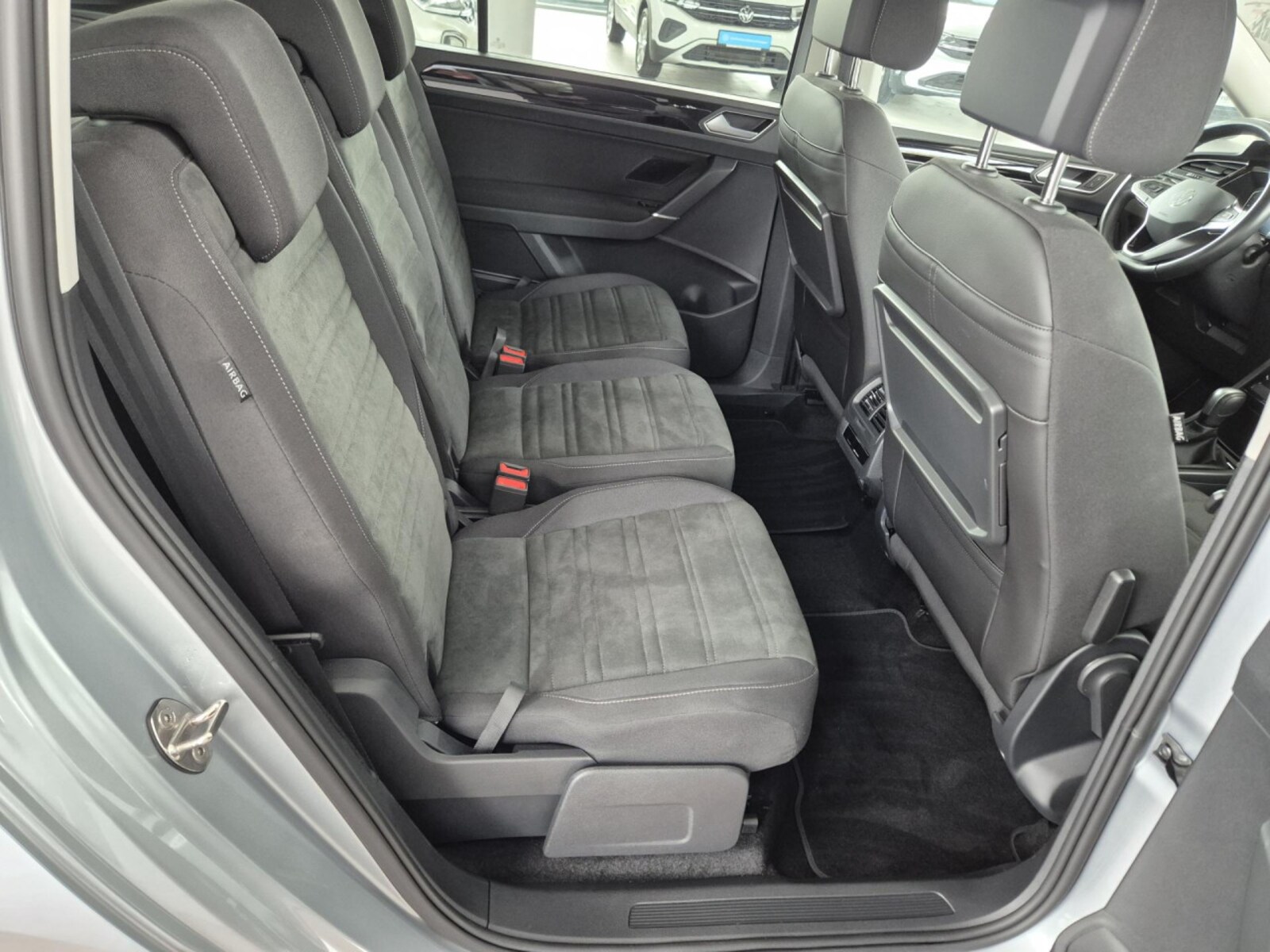 Volkswagen Touran – Bild 16